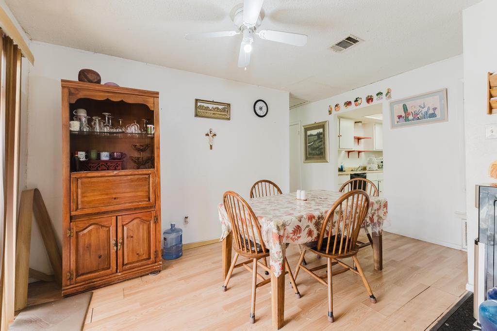 1708 W Mesa Park Dr, Round Rock, TX 78664