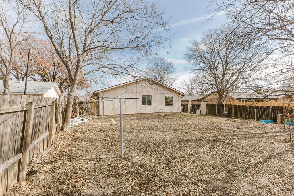 1708 W Mesa Park Dr, Round Rock, TX 78664