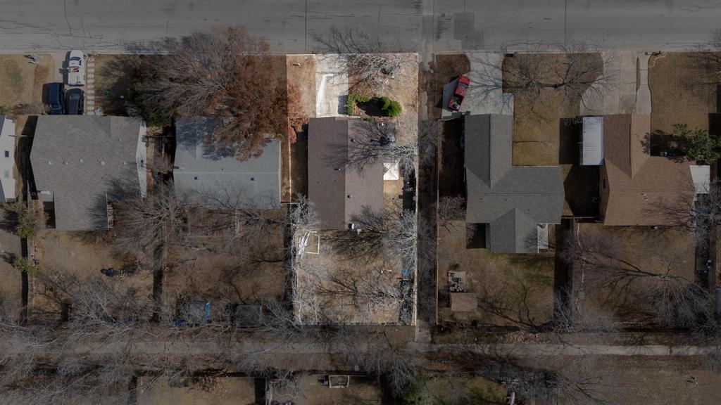 1708 W Mesa Park Dr, Round Rock, TX 78664