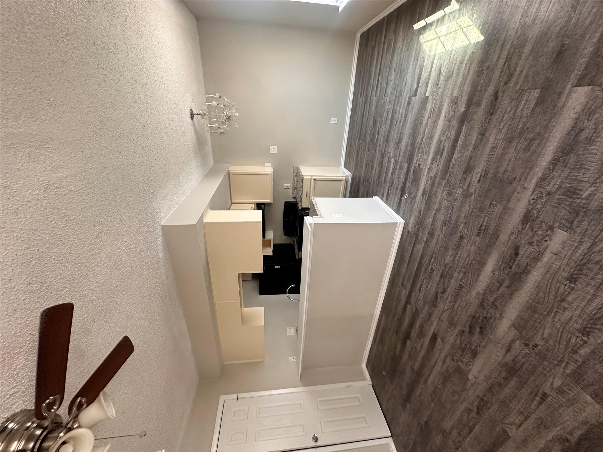 6110 Wheless Cv # E, Austin, TX 78723