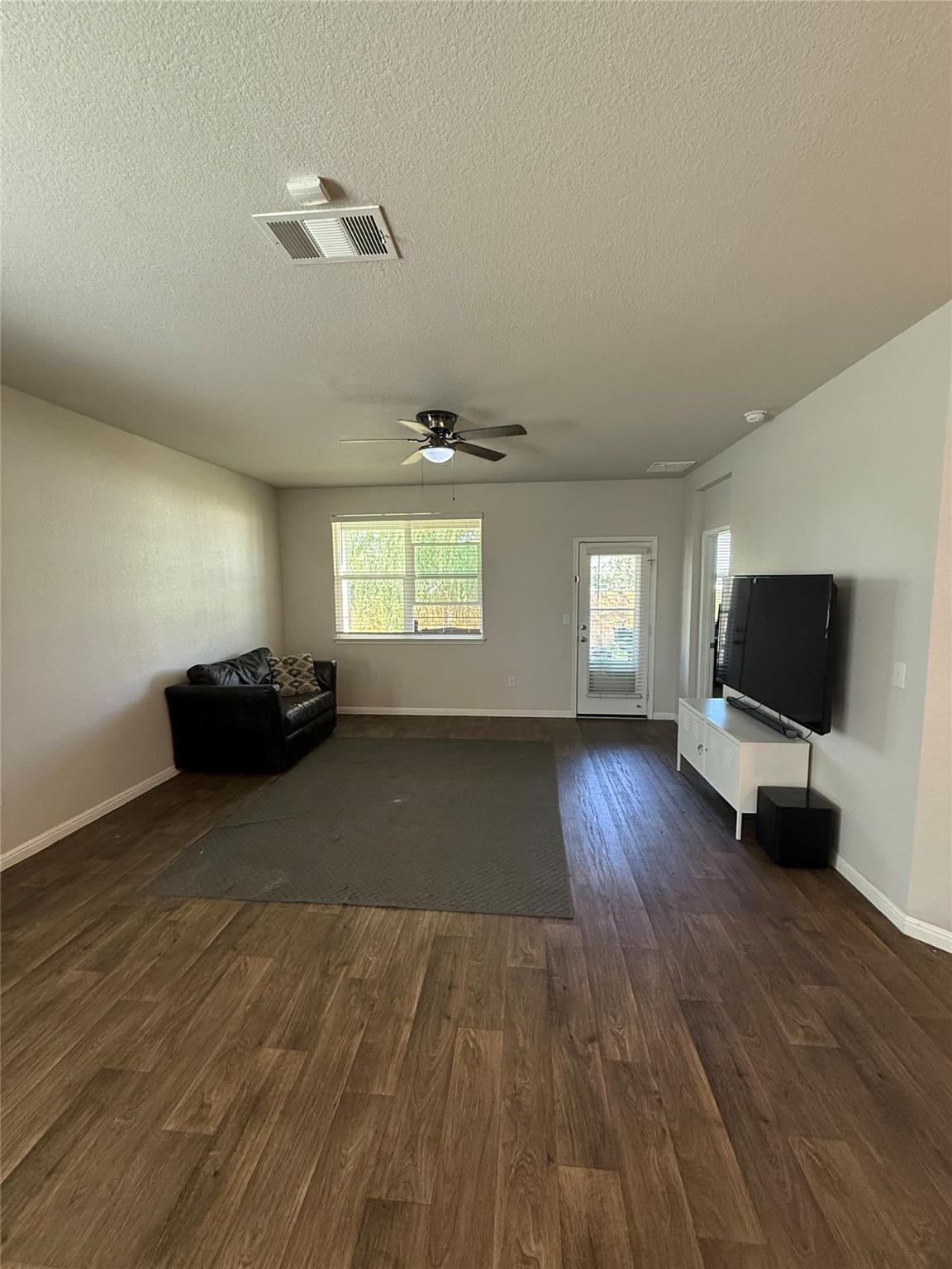 604 Dove Trl, Bertram, TX 78605