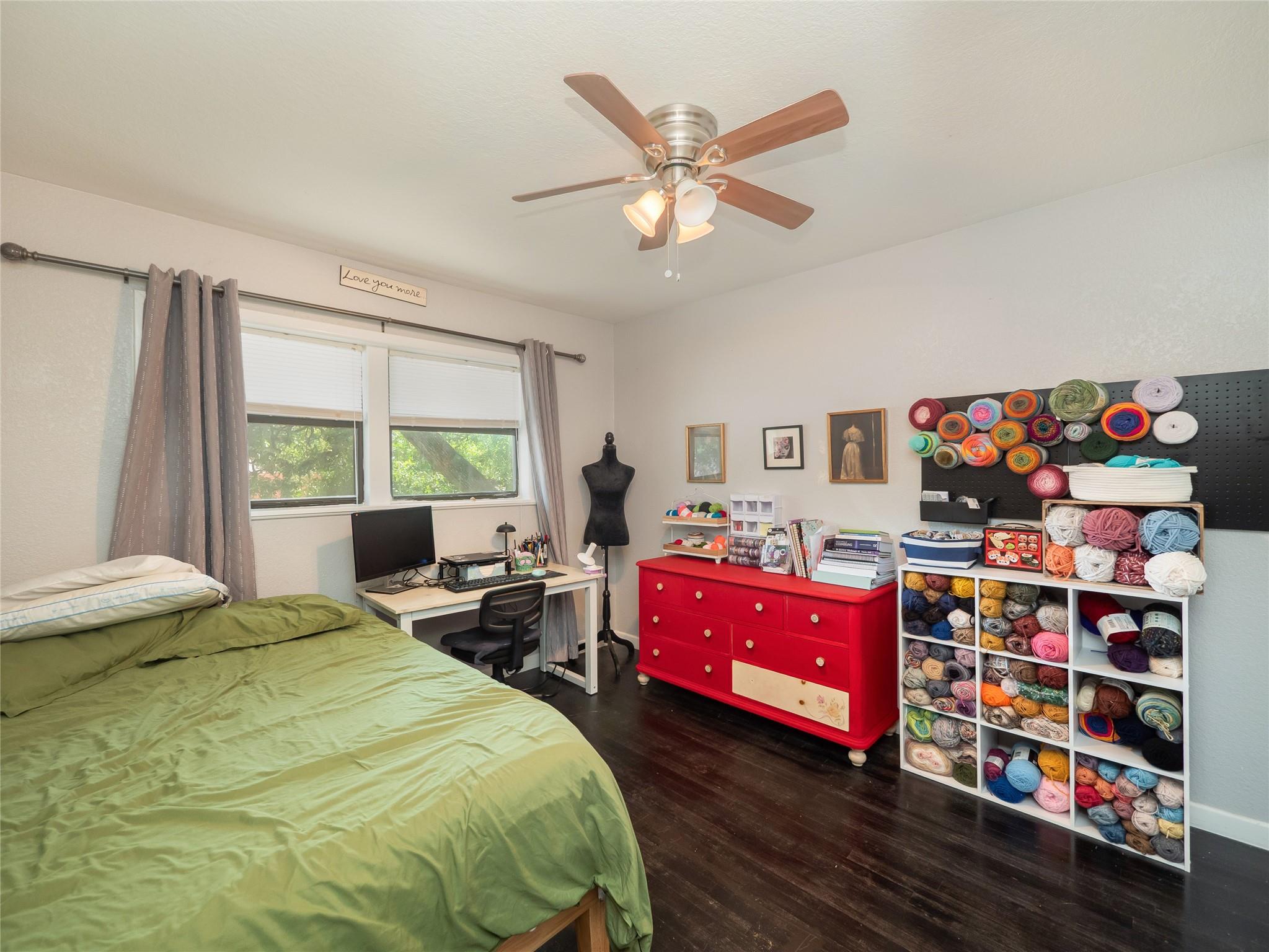 1806 Murray Ave, Rockdale, TX 76567