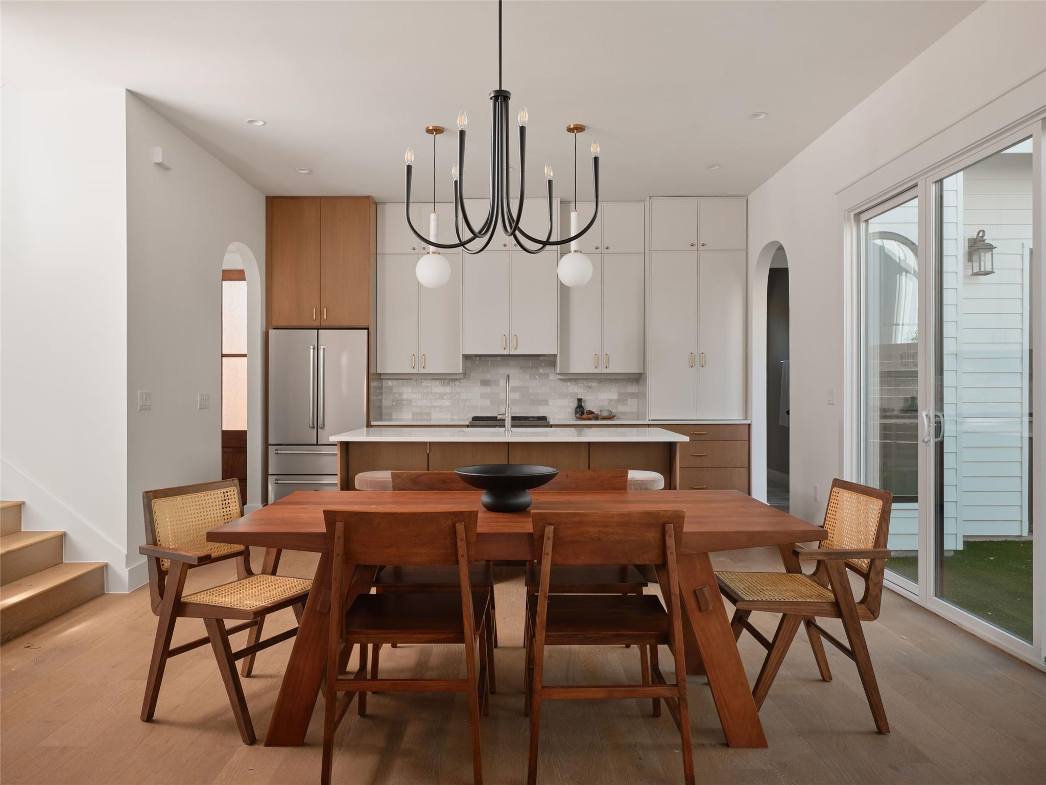 610 Allen St # 1, Austin, TX 78702