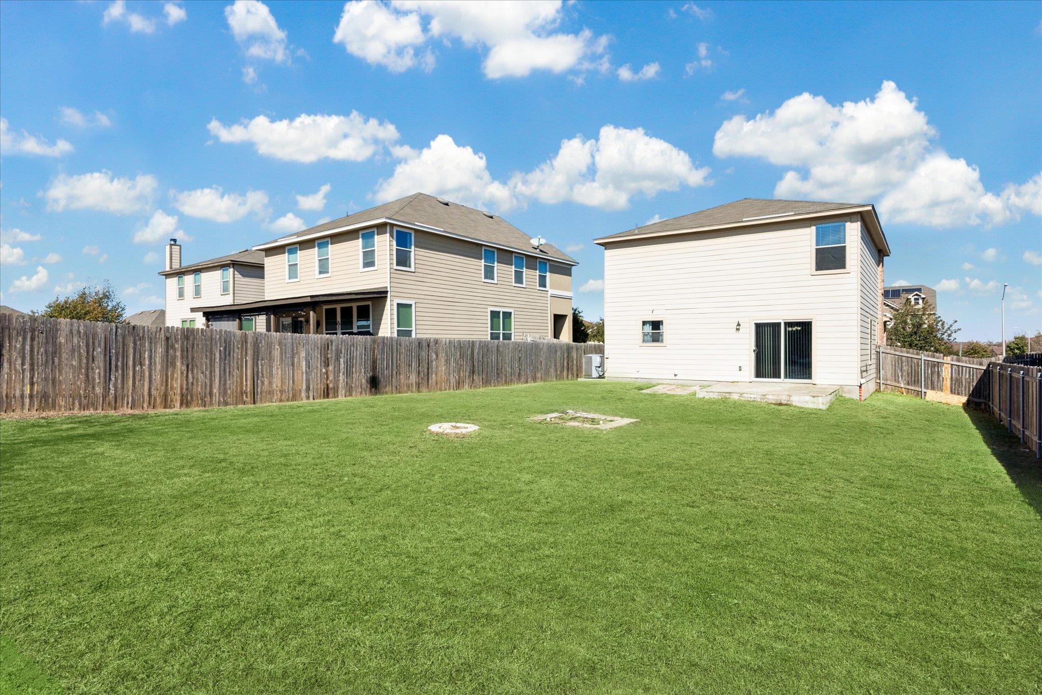 350 Gina Dr, Kyle, TX 78640