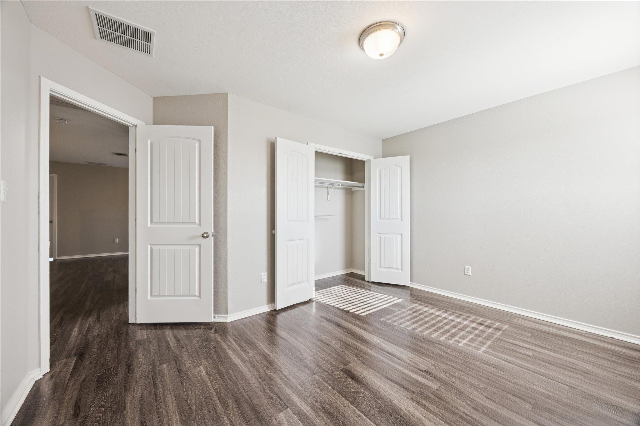 350 Gina Dr, Kyle, TX 78640