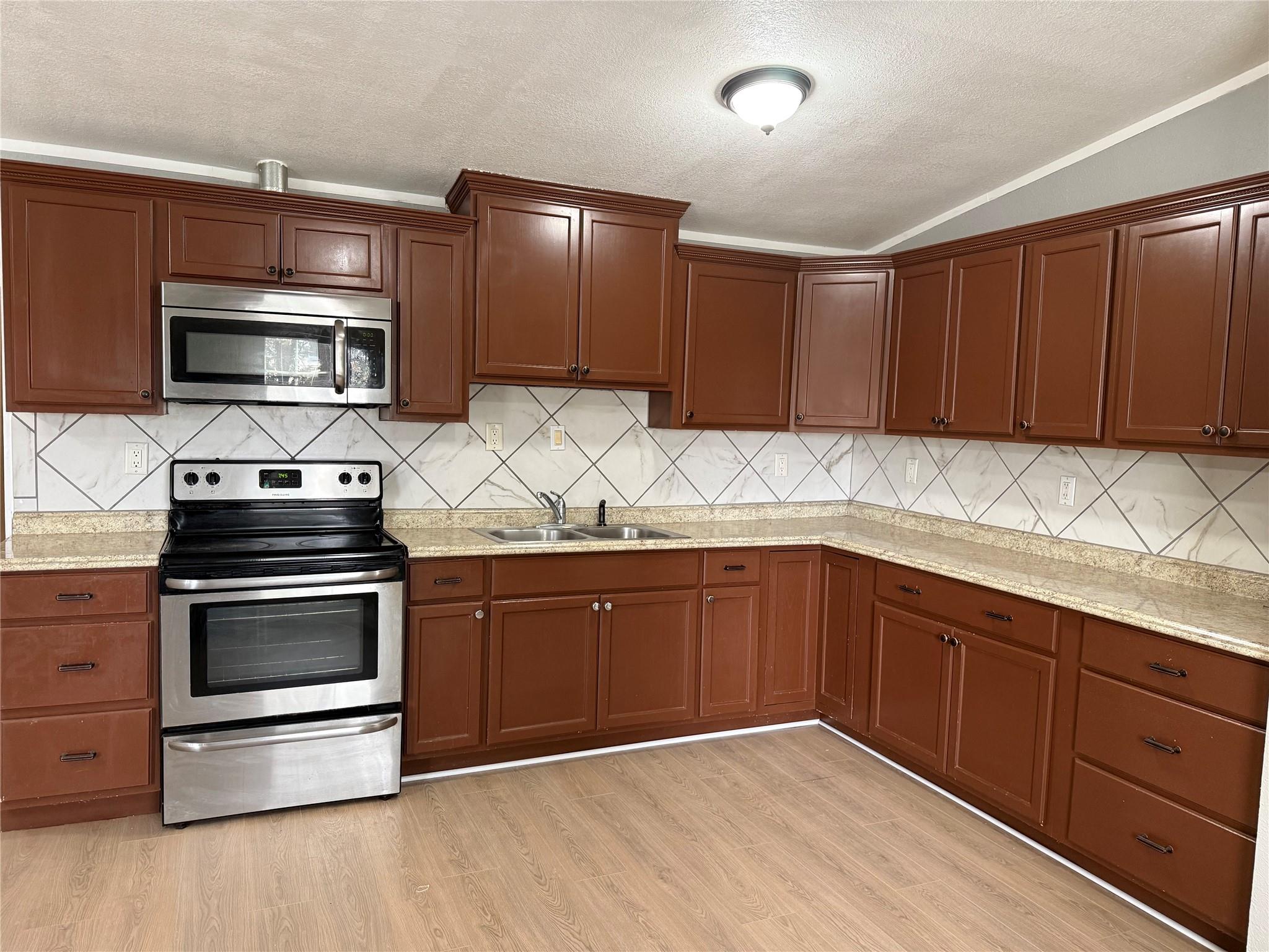 7200 W Fm 487, Florence, TX 76527