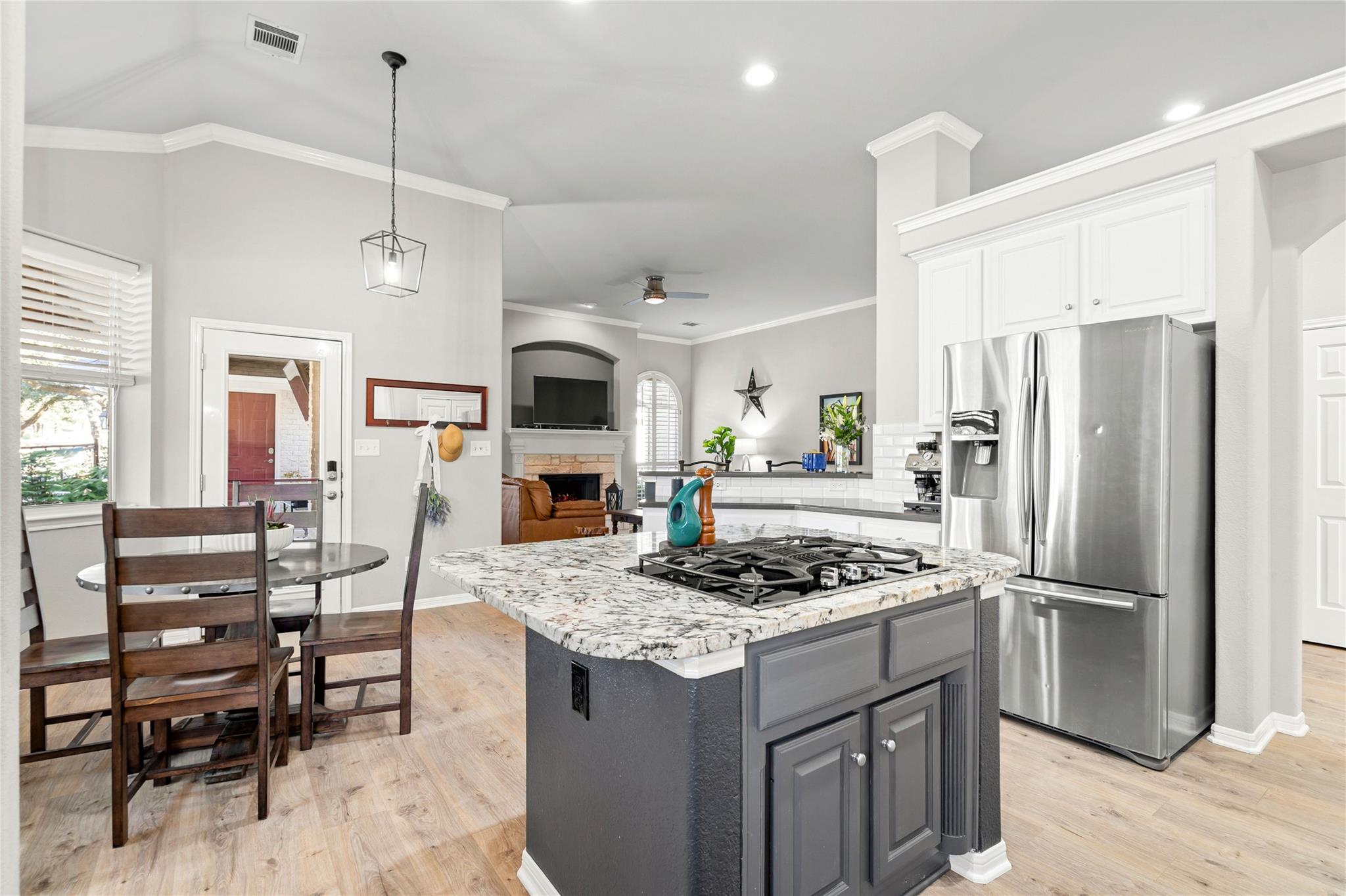 1302 Ridgefield Loop, Round Rock, TX 78665