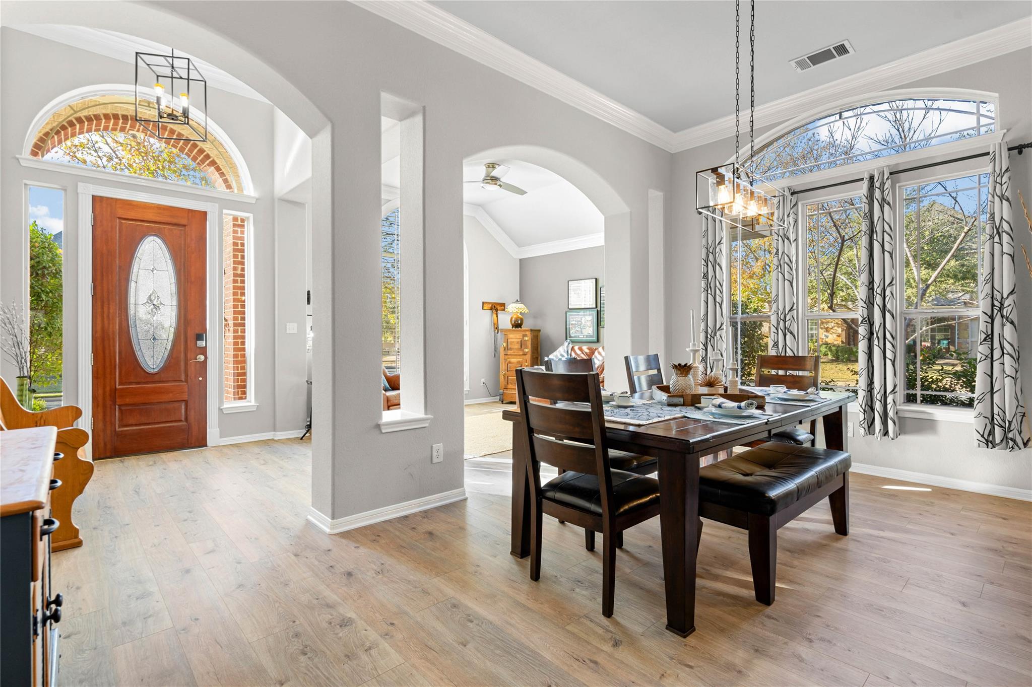 1302 Ridgefield Loop, Round Rock, TX 78665