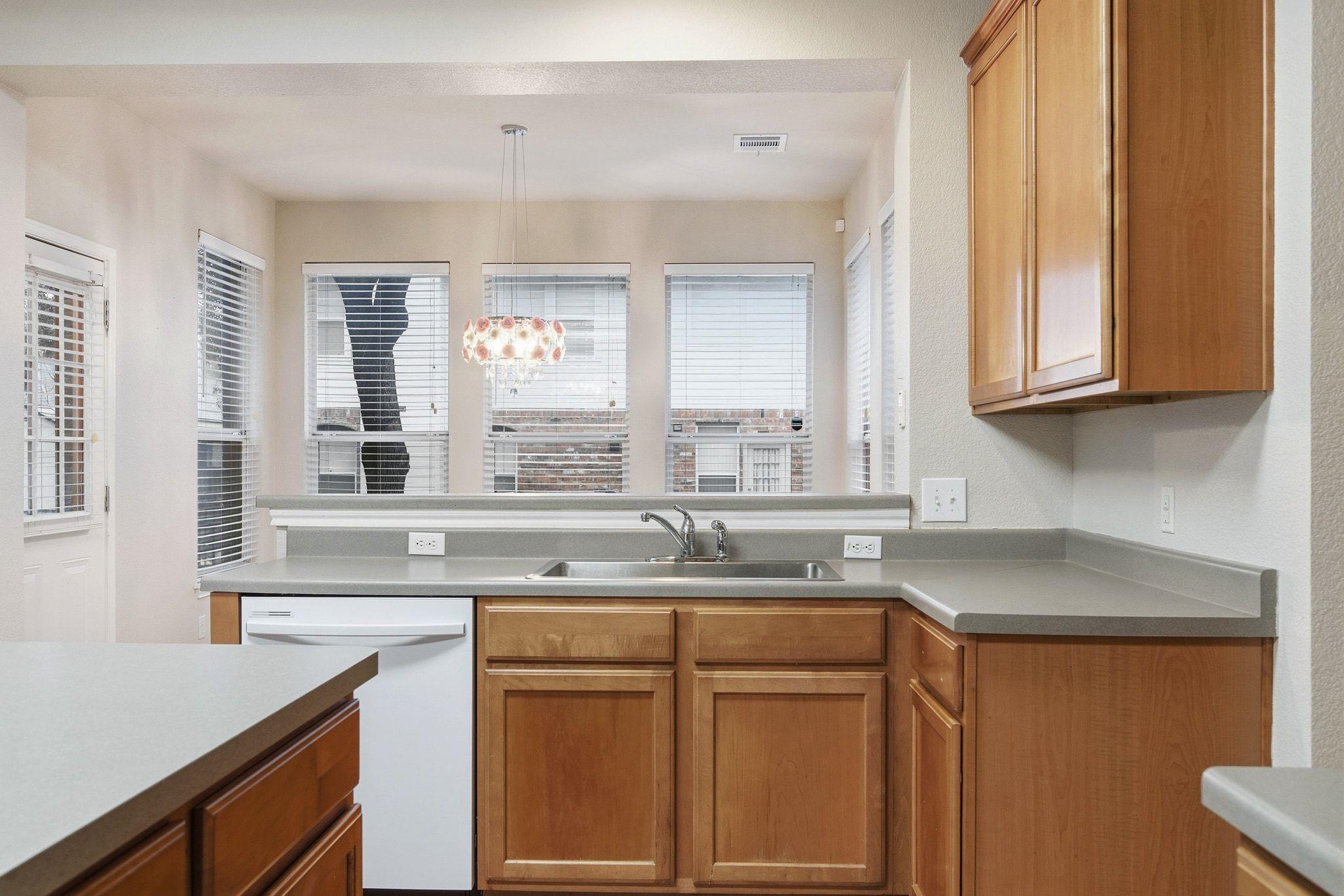 1716 Briarton Ln, Round Rock, TX 78665