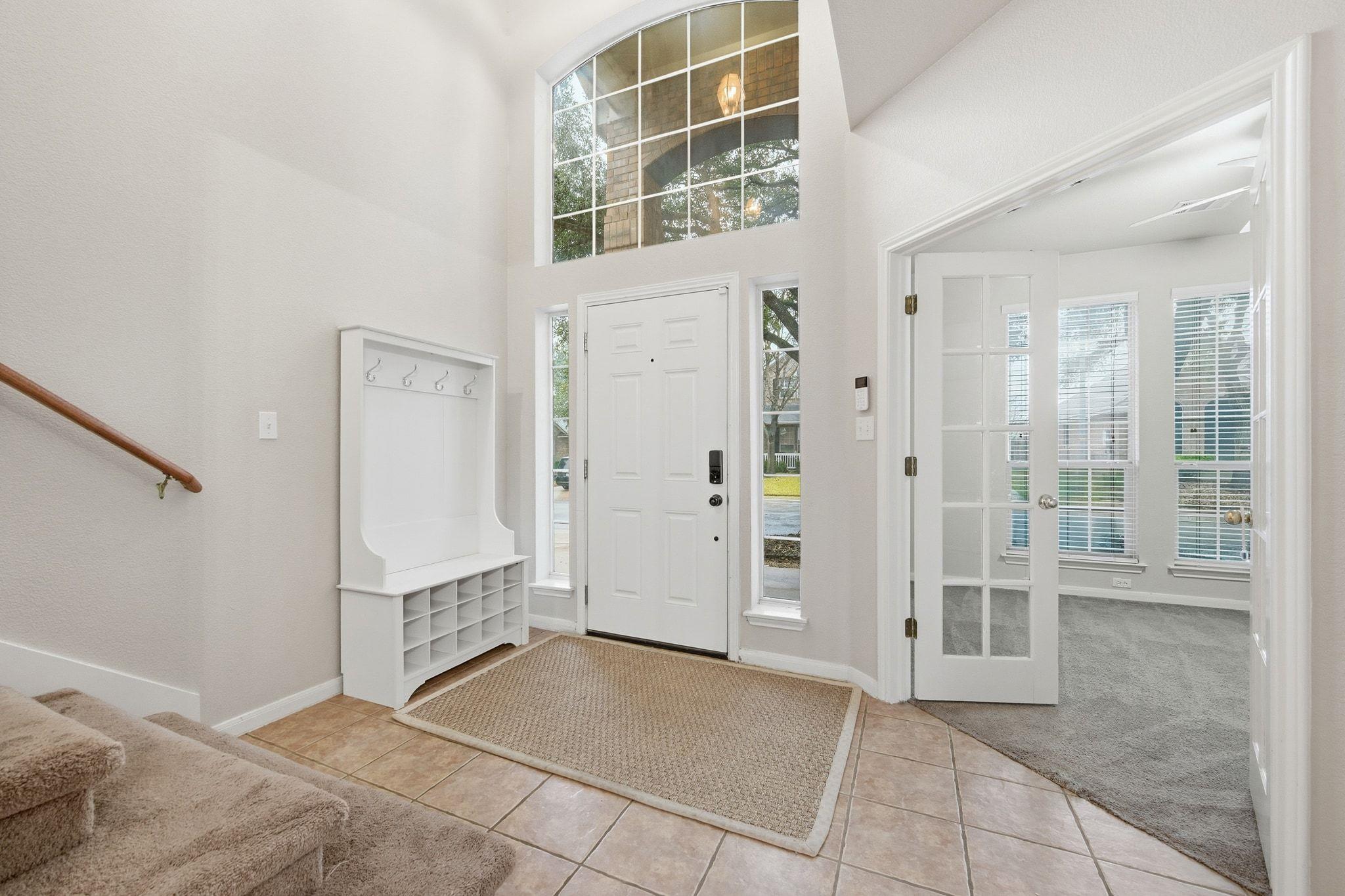 1716 Briarton Ln, Round Rock, TX 78665