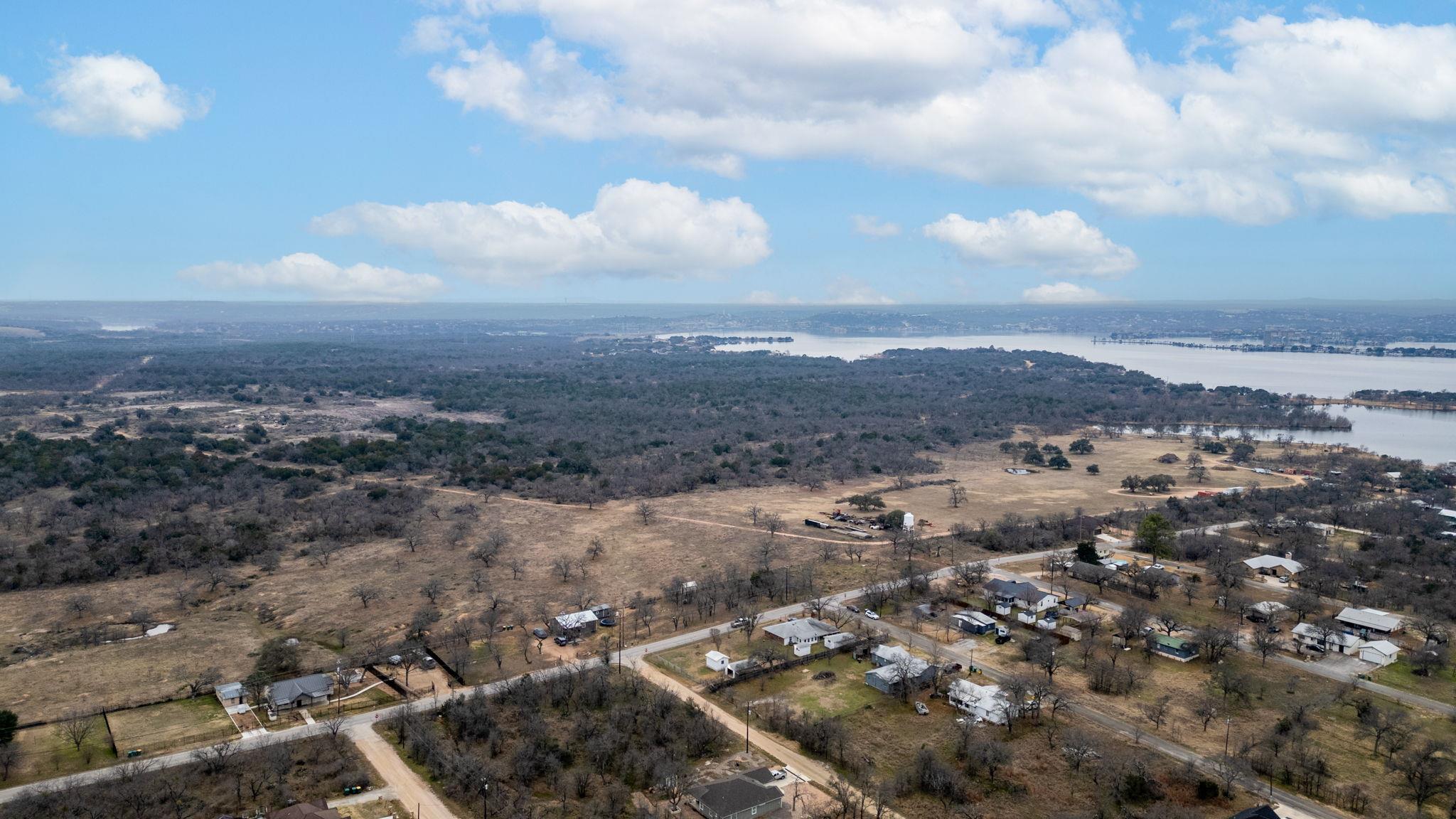 1701 Valley View Ln, Granite Shoals, TX 78654