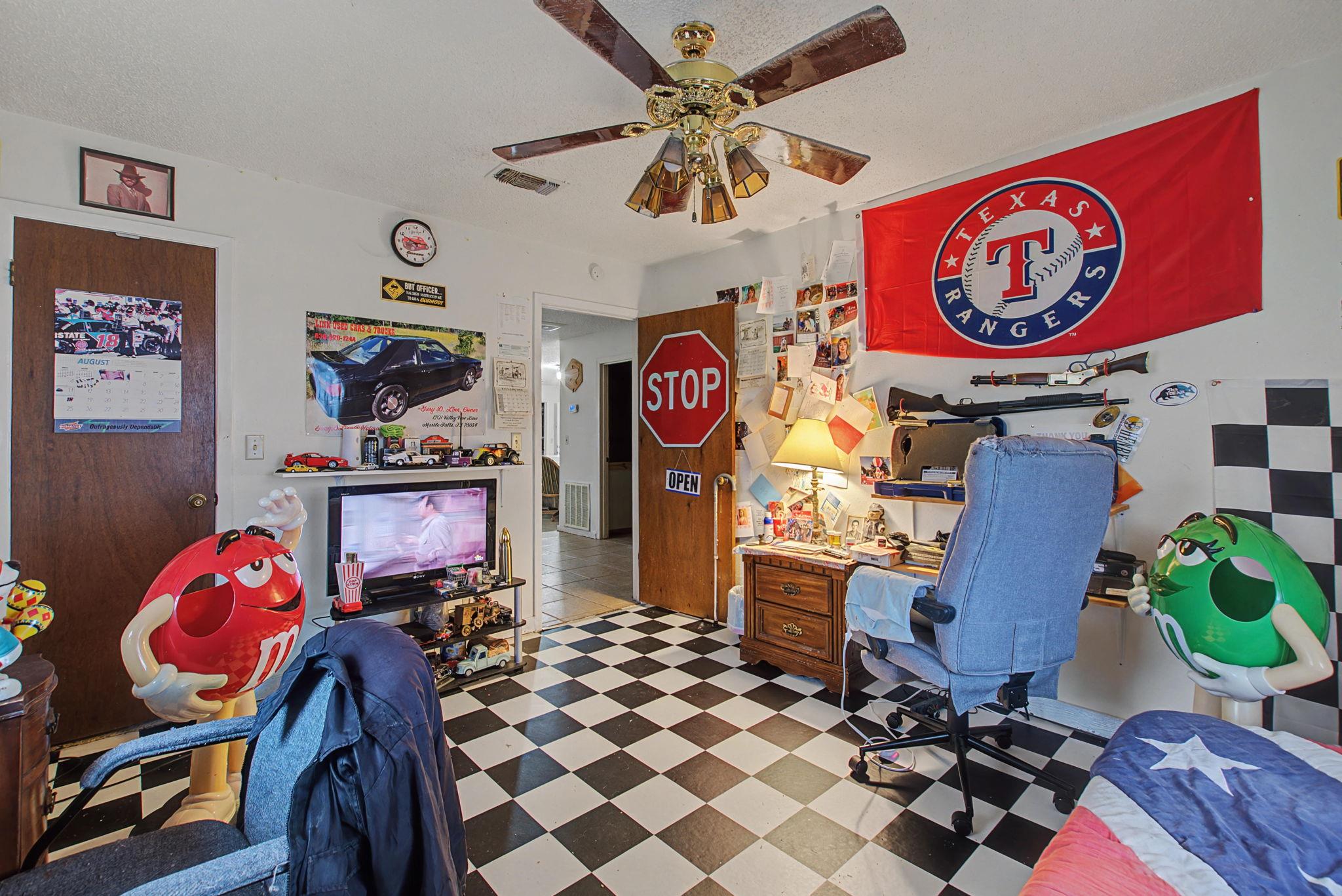 1701 Valley View Ln, Granite Shoals, TX 78654