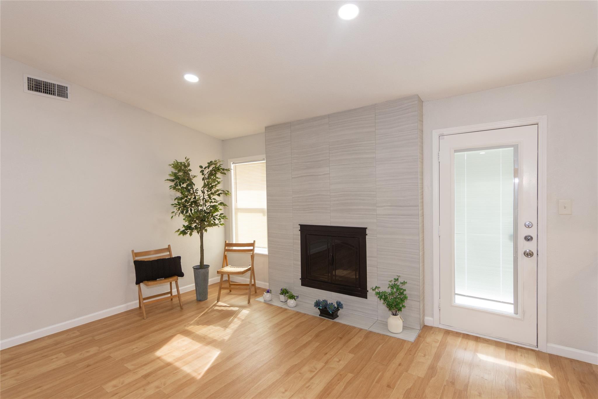 8512 Remington Ln, Austin, TX 78758