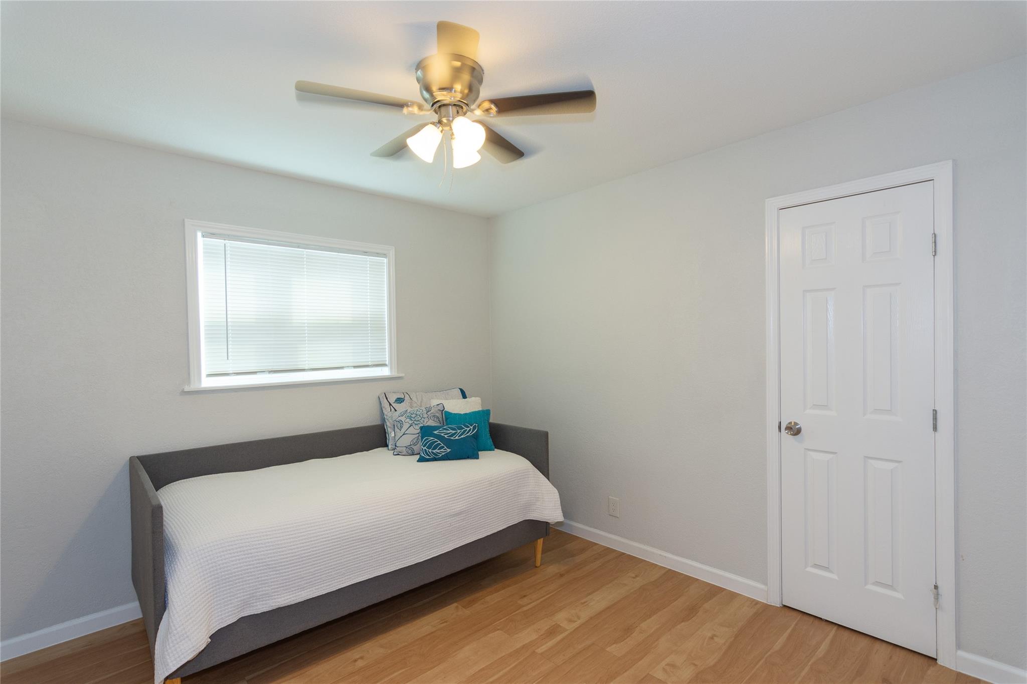 8512 Remington Ln, Austin, TX 78758