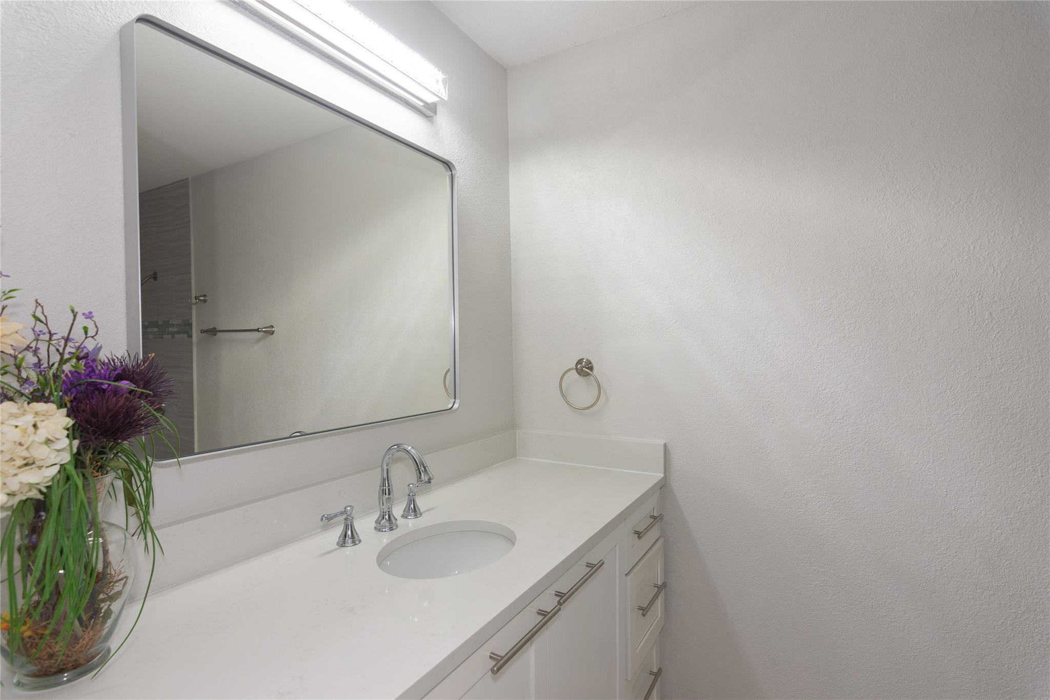 8512 Remington Ln, Austin, TX 78758