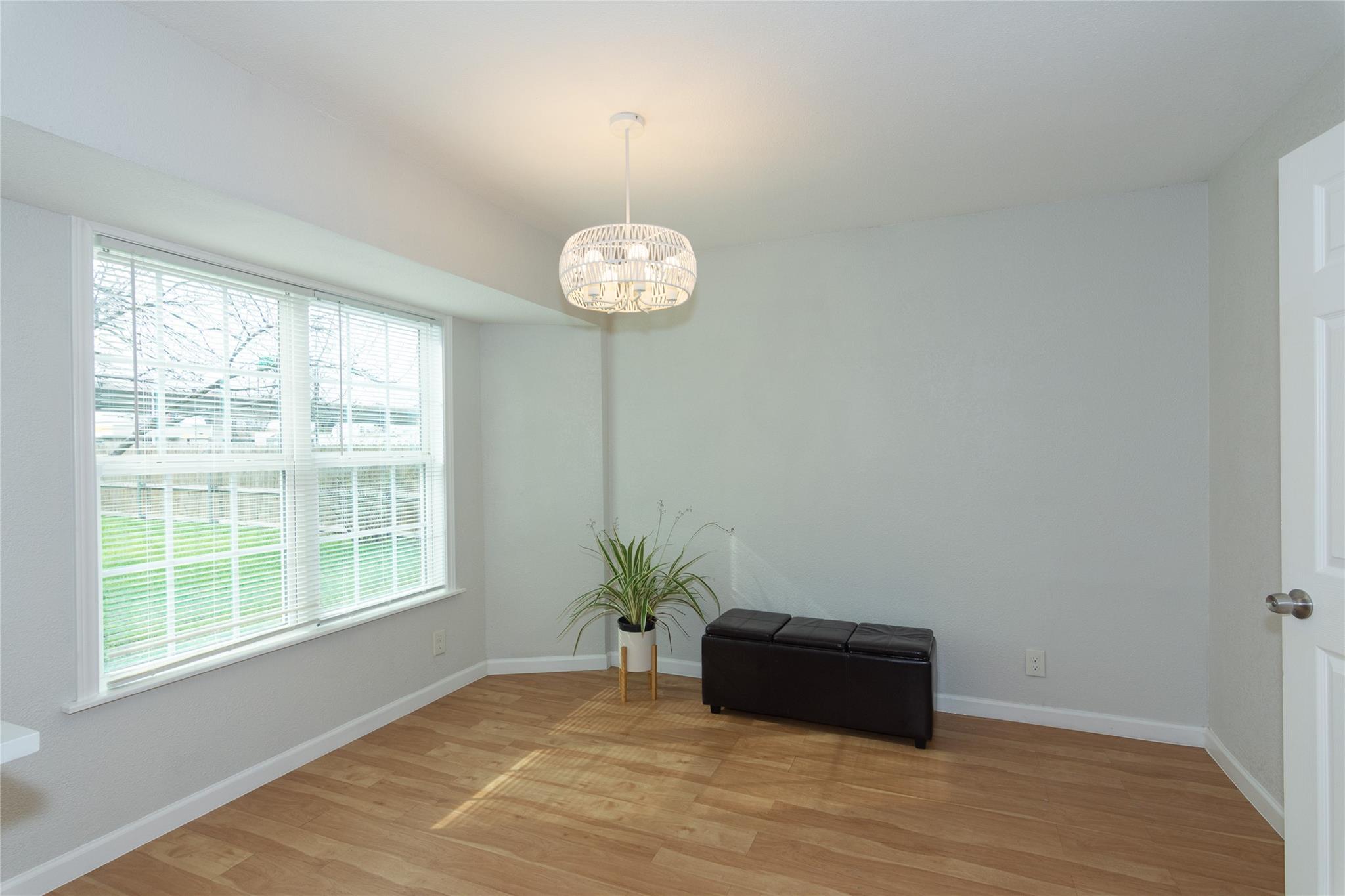 8512 Remington Ln, Austin, TX 78758