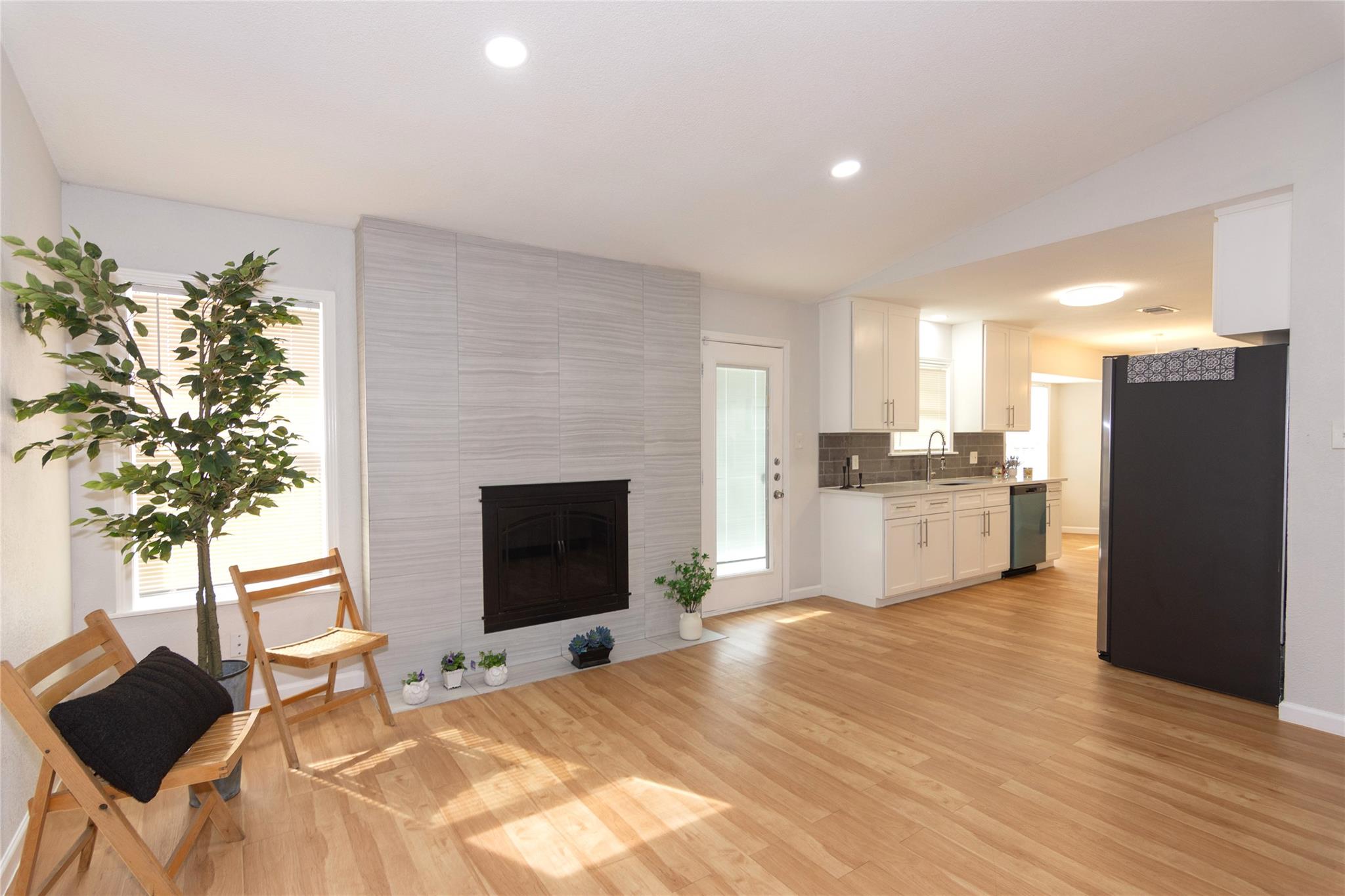 8512 Remington Ln, Austin, TX 78758