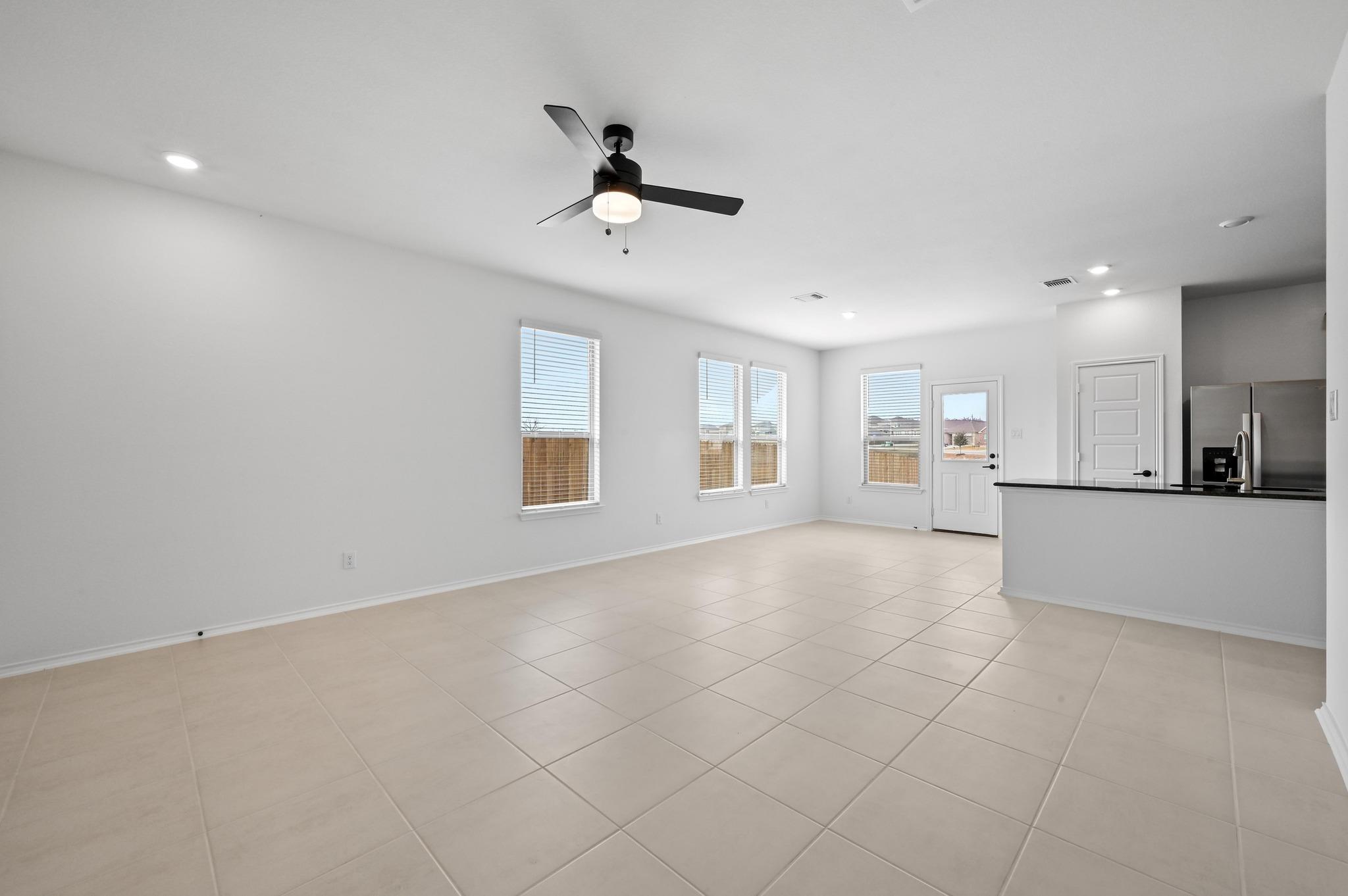 1529 Carriageway Dr, Georgetown, TX 78626