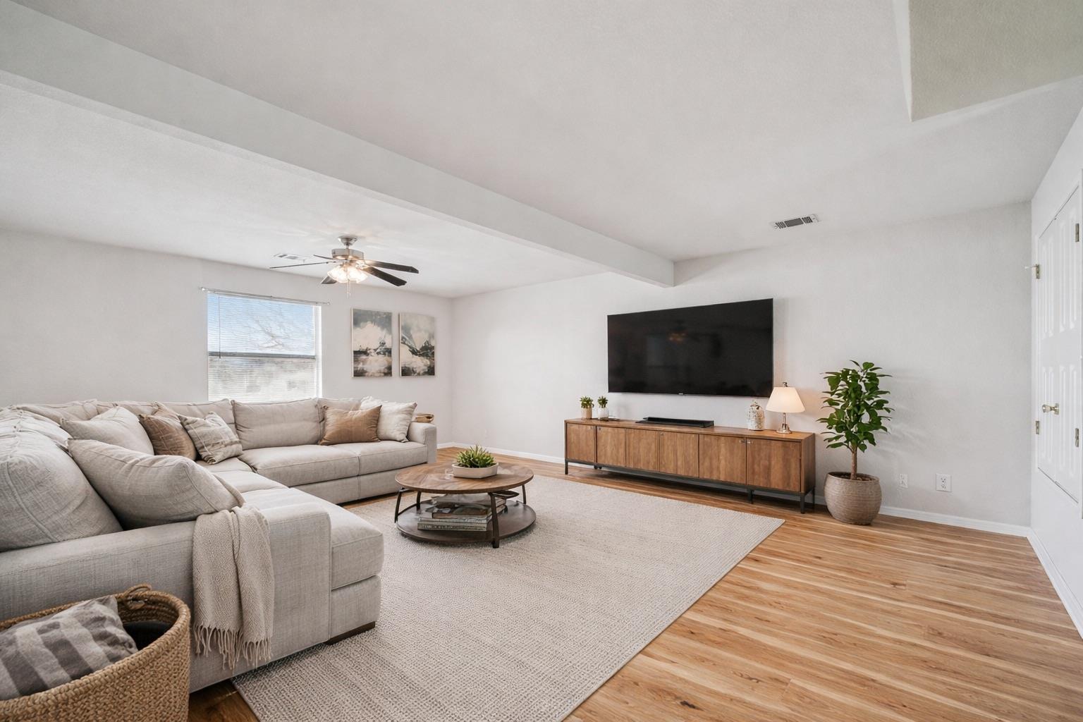 1003 Ambrose Dr, Pflugerville, TX 78660