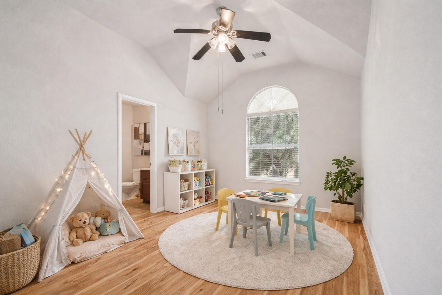 1003 Ambrose Dr, Pflugerville, TX 78660