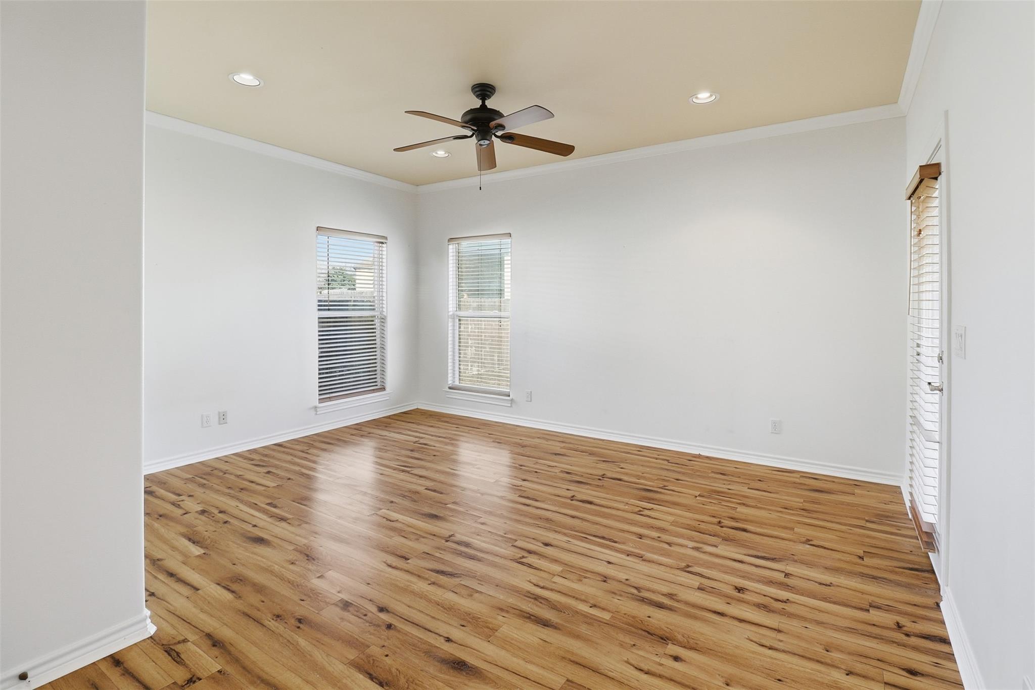 127 Turkey Run, Meadowlakes, TX 78654