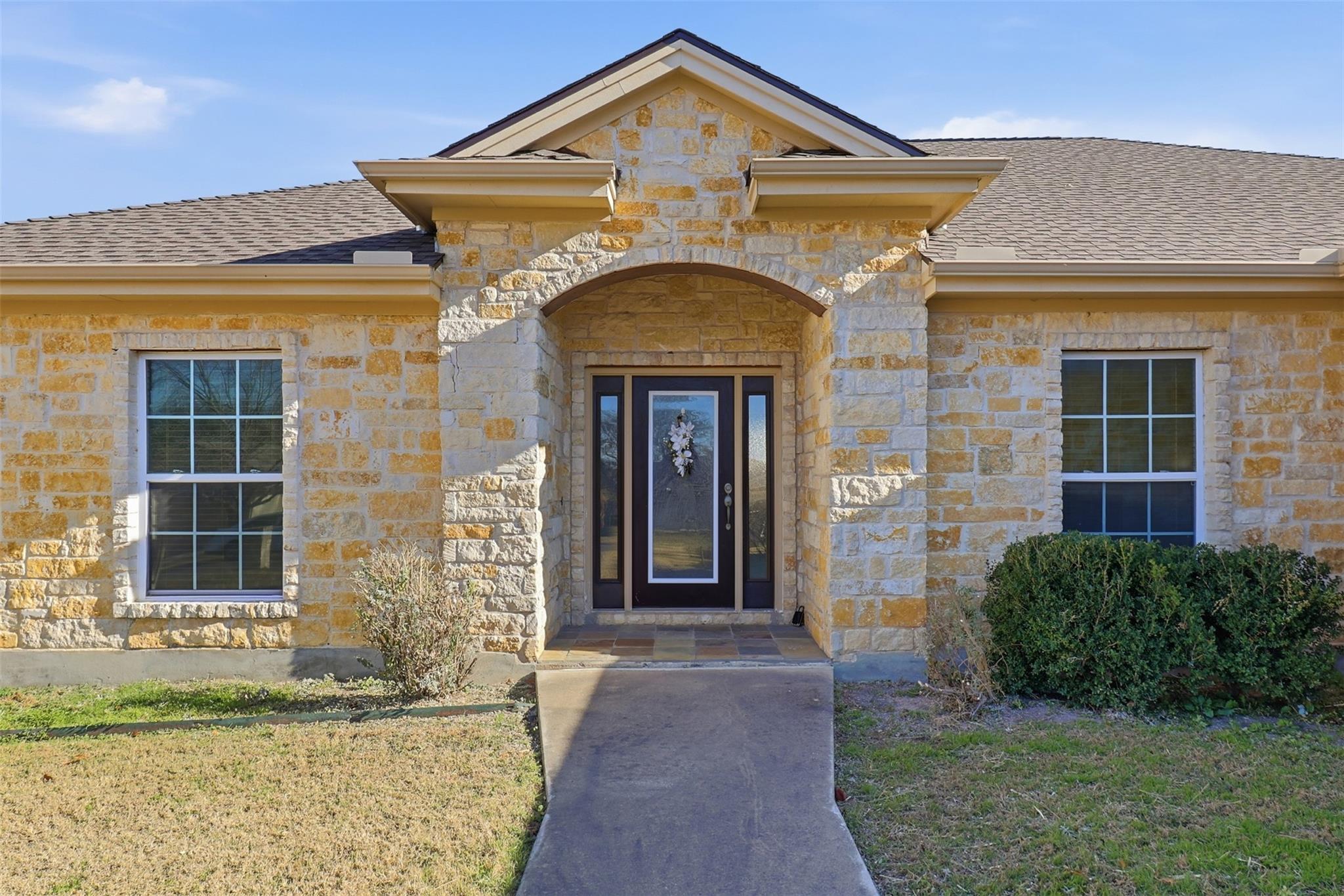 127 Turkey Run, Meadowlakes, TX 78654