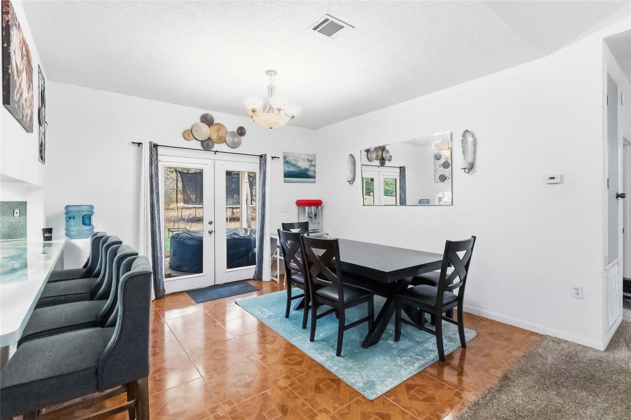 581 Highway 95 Highway S, Elgin, TX 78621