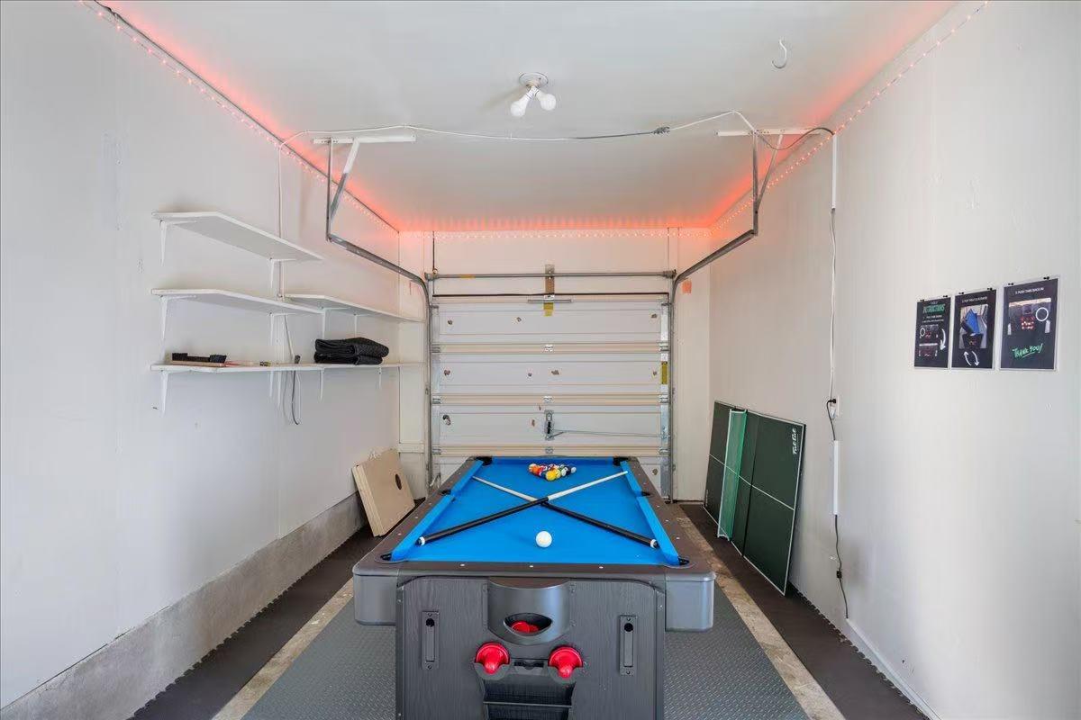 3007 Burning Oak Dr, Austin, TX 78704