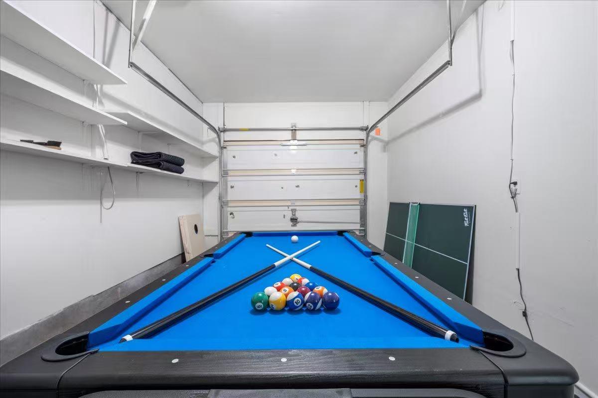 3007 Burning Oak Dr, Austin, TX 78704