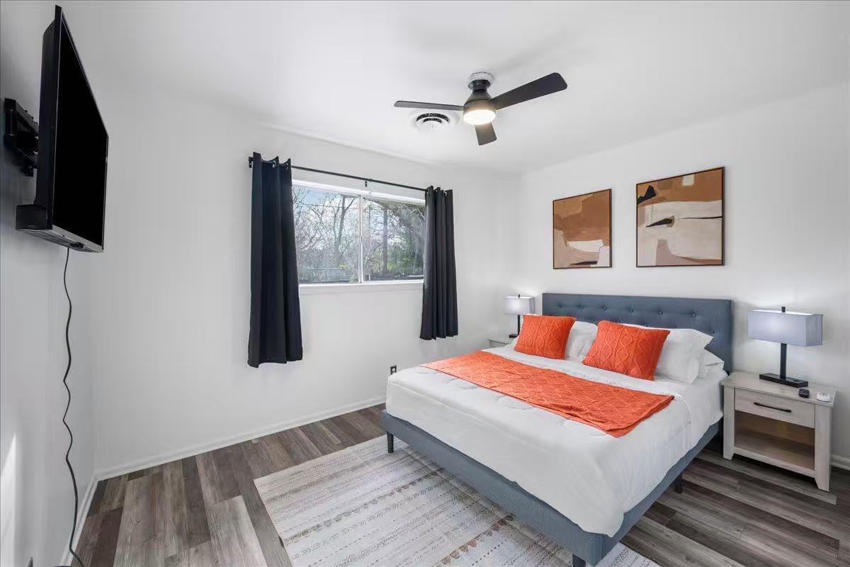 3007 Burning Oak Dr, Austin, TX 78704