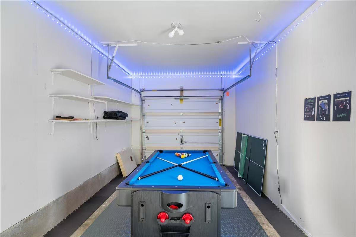 3007 Burning Oak Dr, Austin, TX 78704