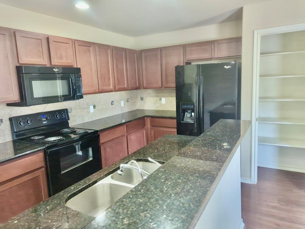 13008 Ship Bell Dr, Manor, TX 78653