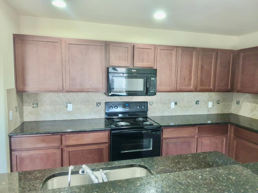 13008 Ship Bell Dr, Manor, TX 78653