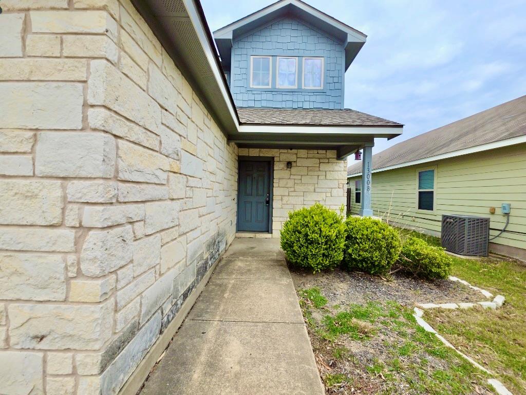 13008 Ship Bell Dr, Manor, TX 78653