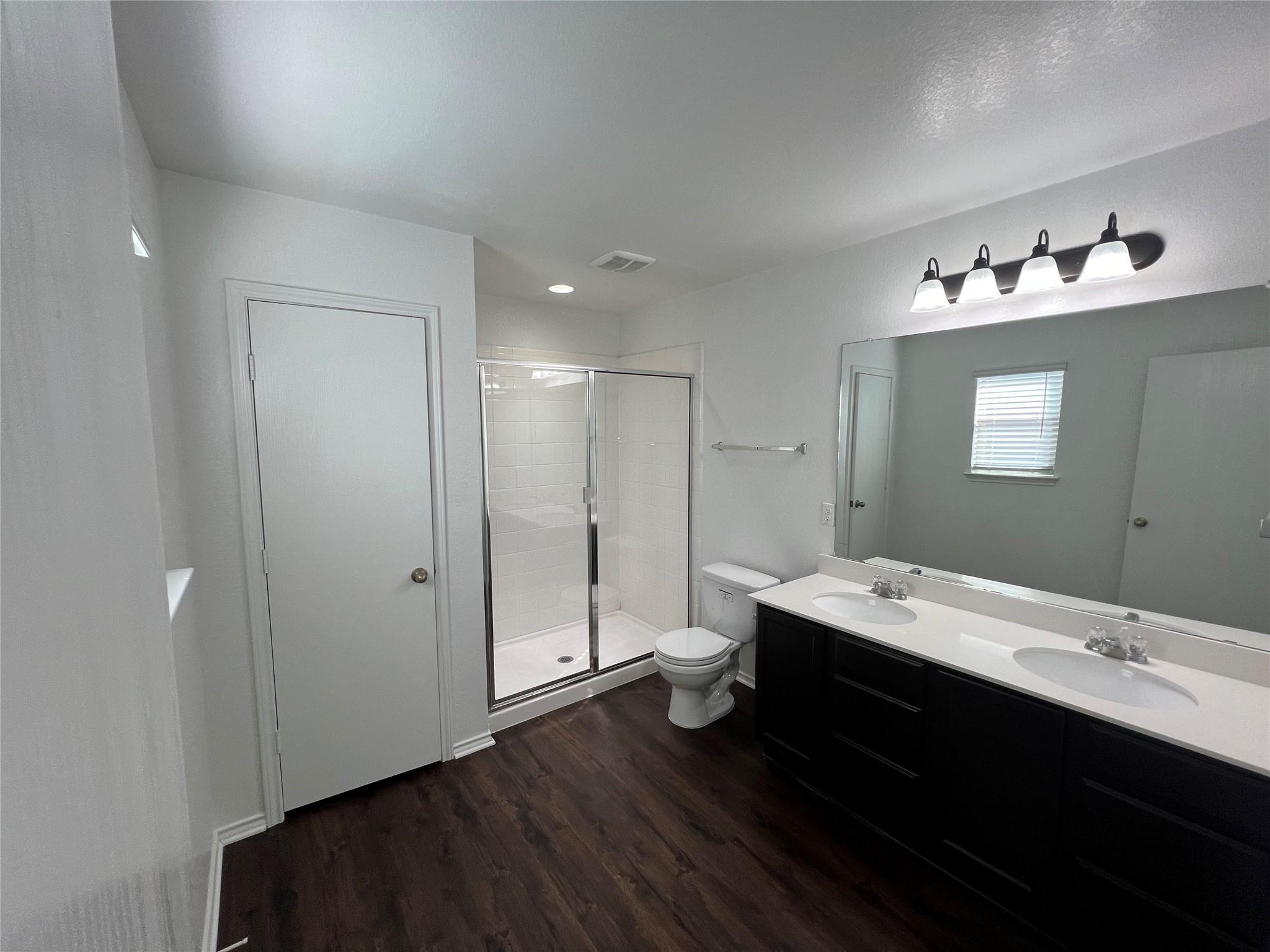 270 Sheep Trail Dr, Kyle, TX 78640