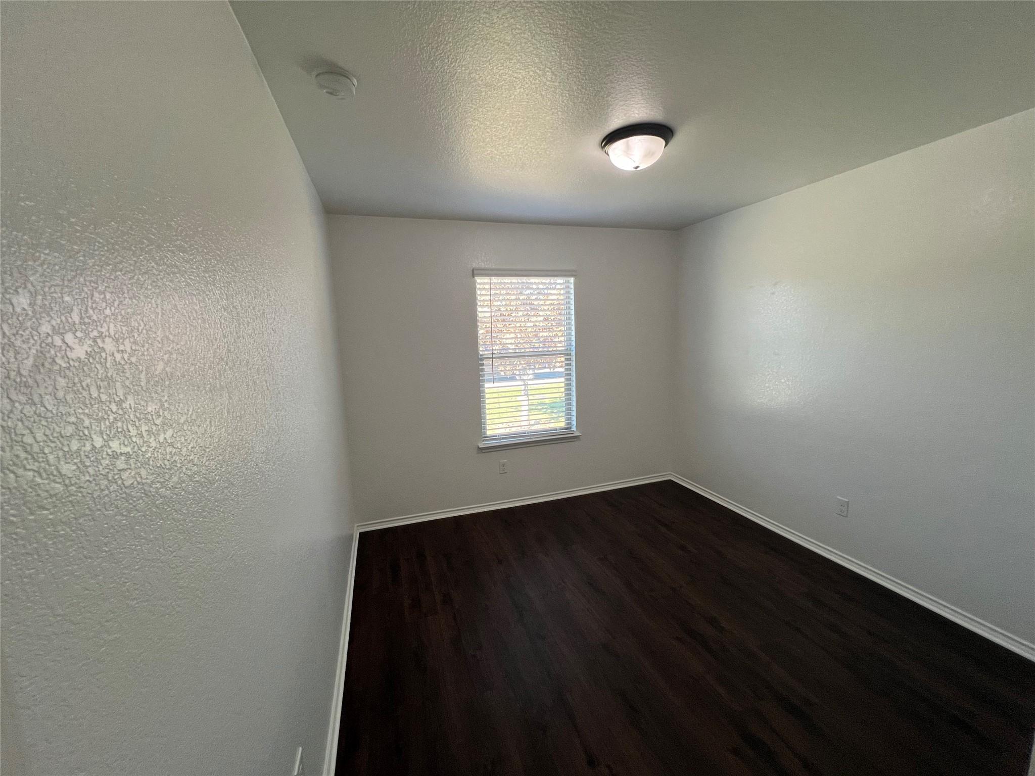 270 Sheep Trail Dr, Kyle, TX 78640