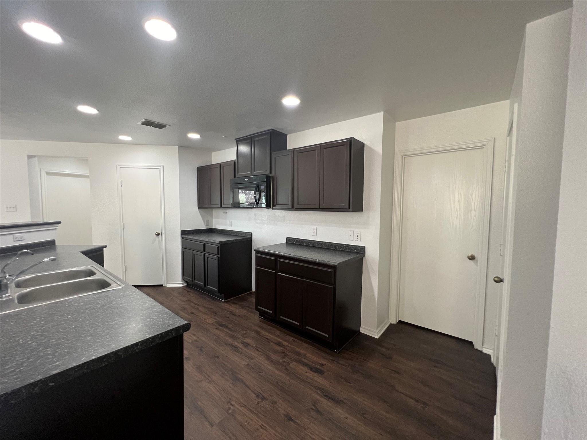 270 Sheep Trail Dr, Kyle, TX 78640