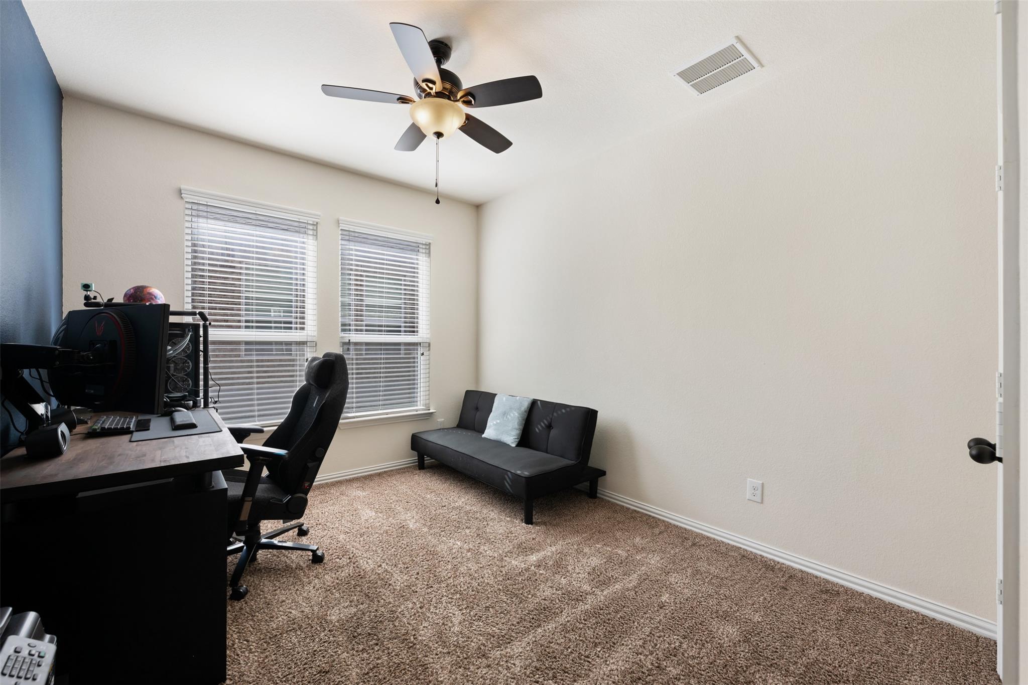 605 Palmilla St, Leander, TX 78641