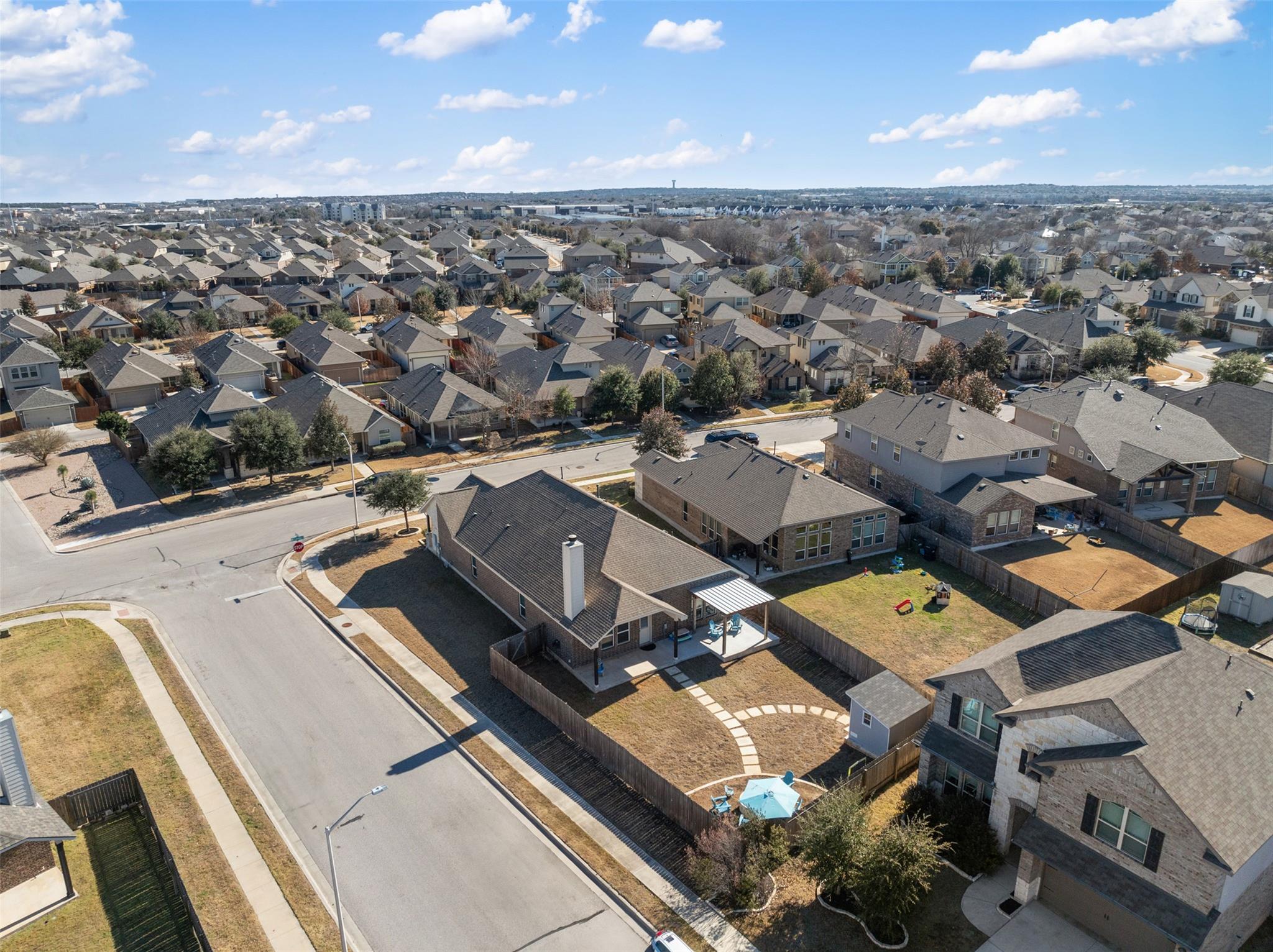 605 Palmilla St, Leander, TX 78641