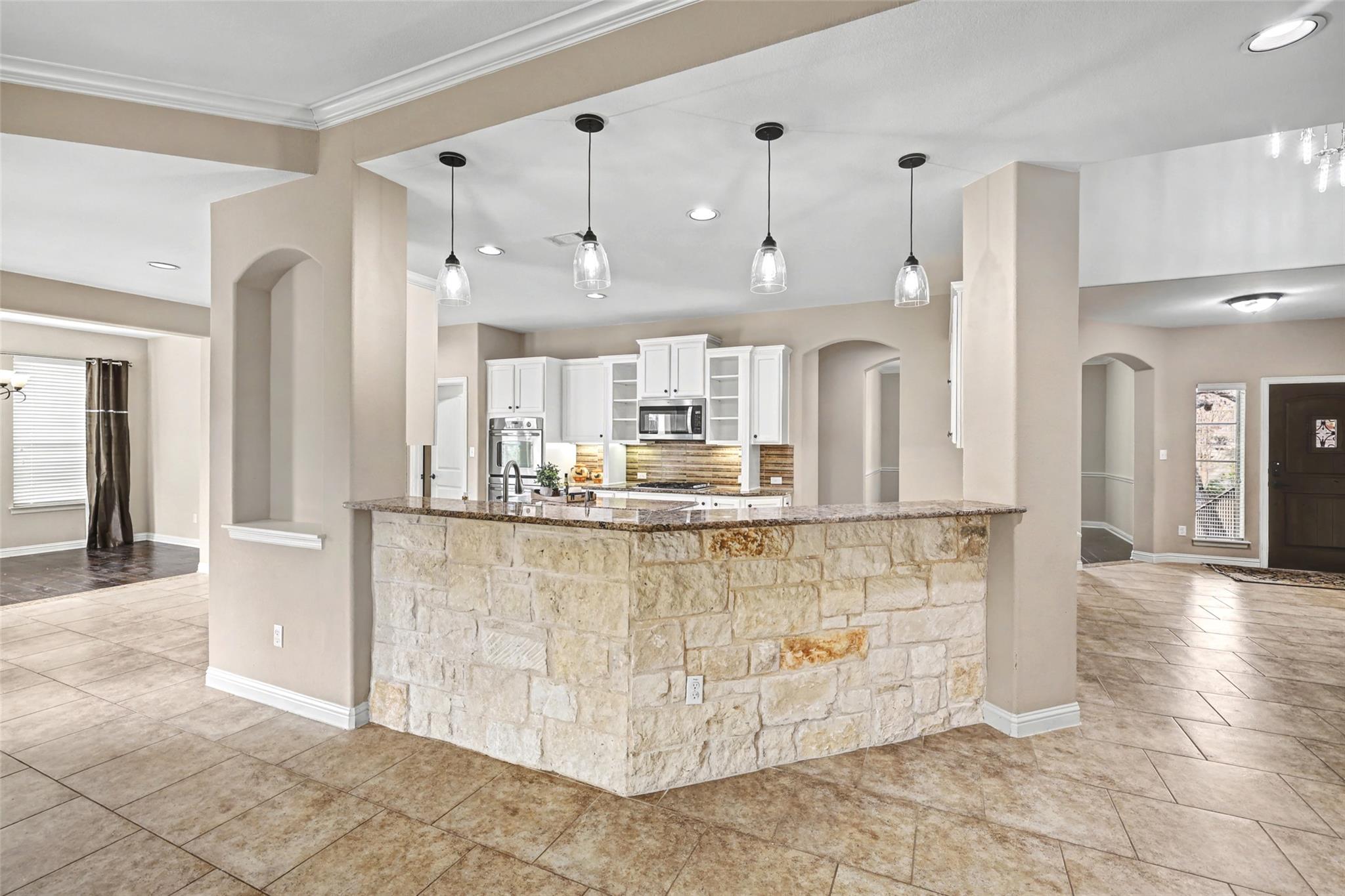 1813 Harvest Dance Dr, Leander, TX 78641