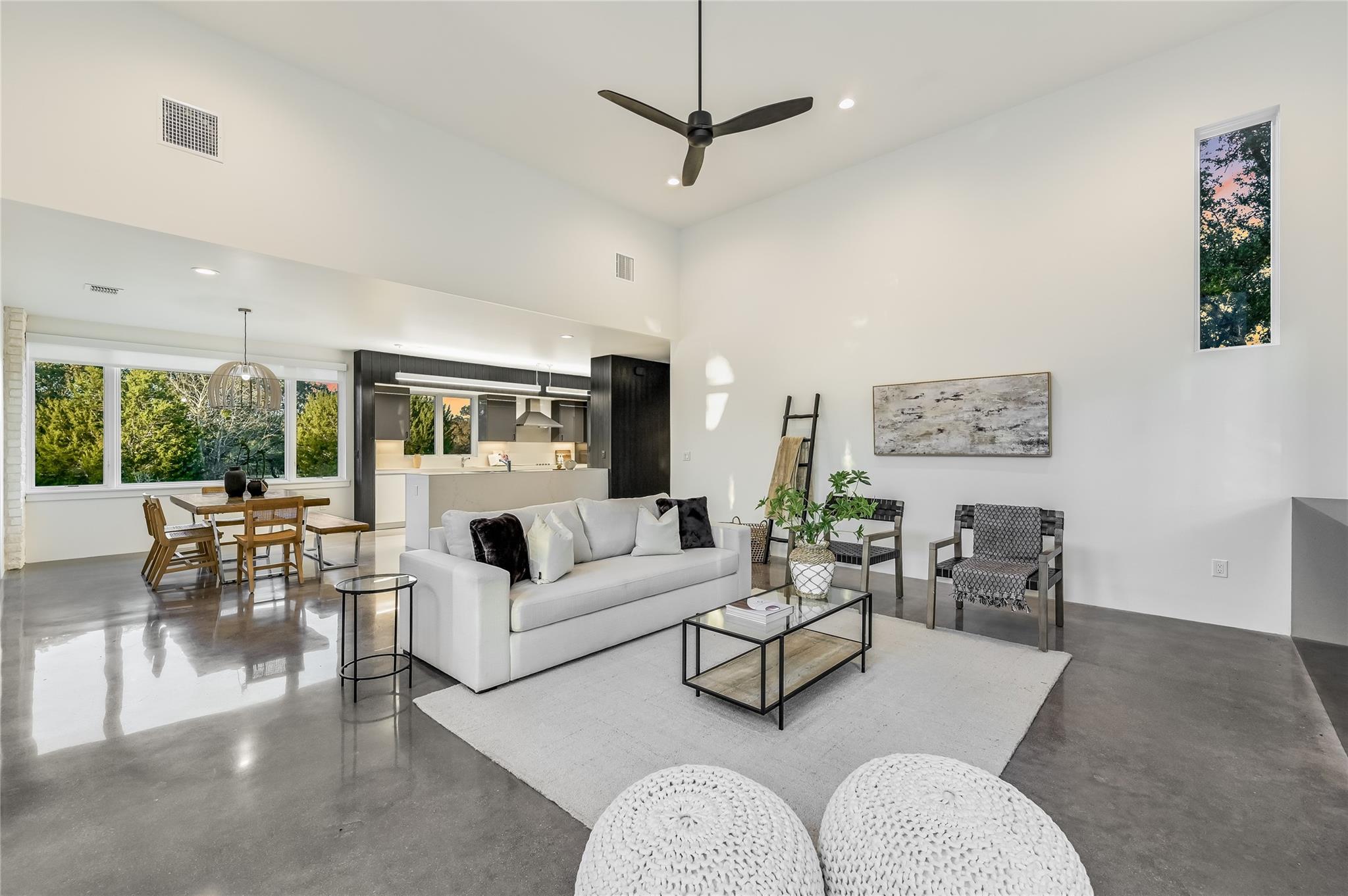 321 Tulley Ct, Wimberley, TX 78676