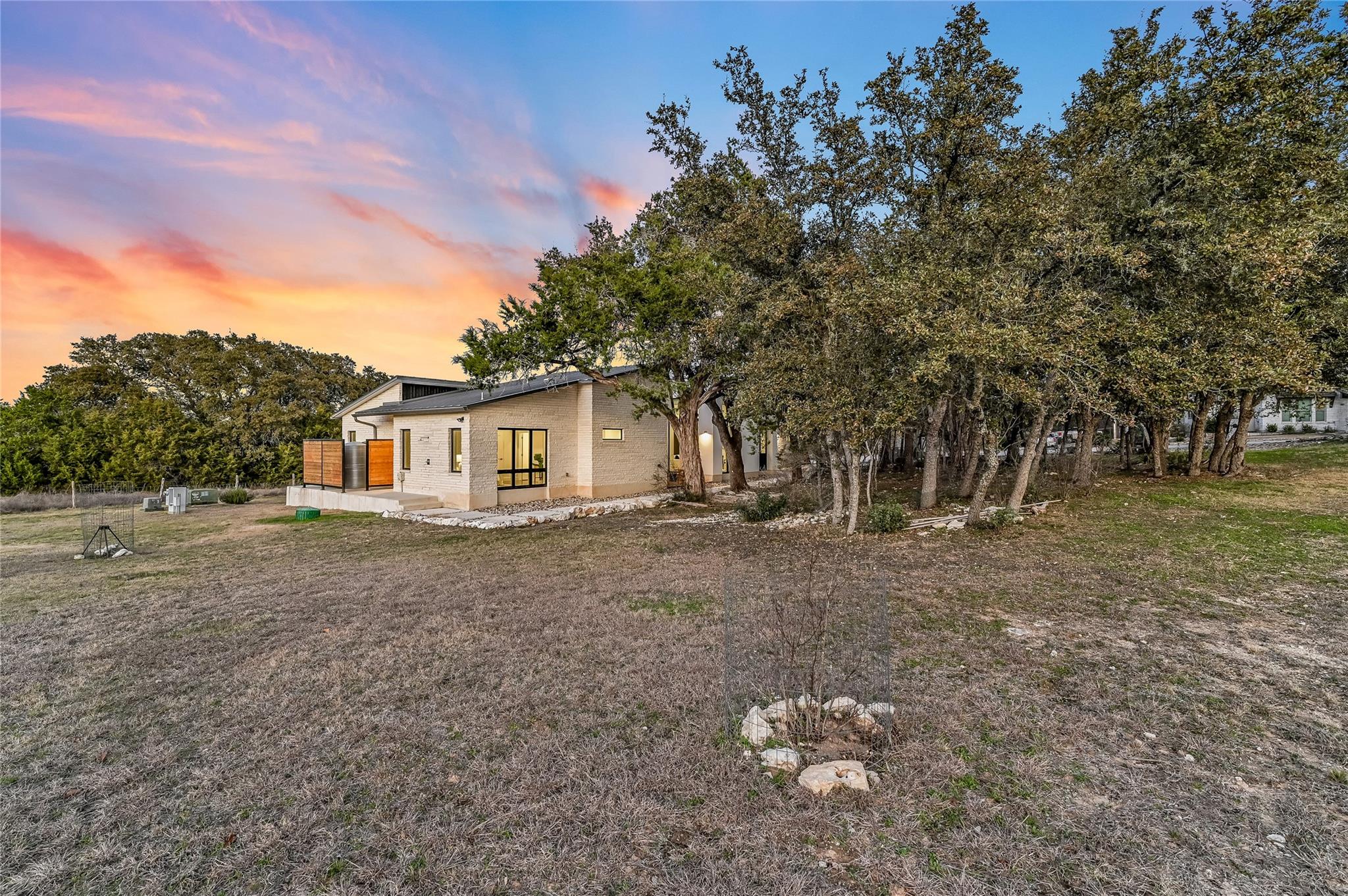 321 Tulley Ct, Wimberley, TX 78676