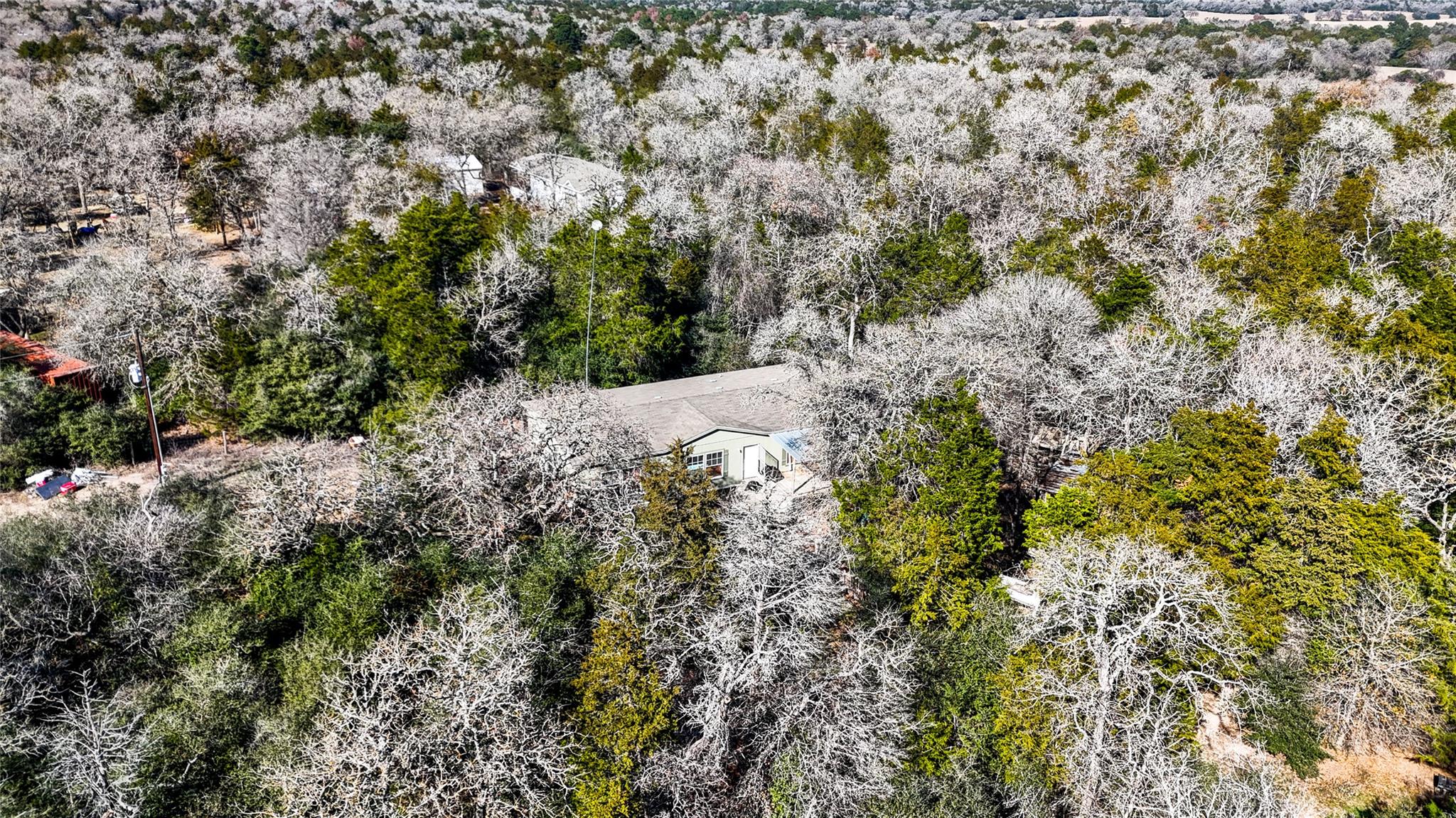 521 Paint Creek South Rd, Paige, TX 78659