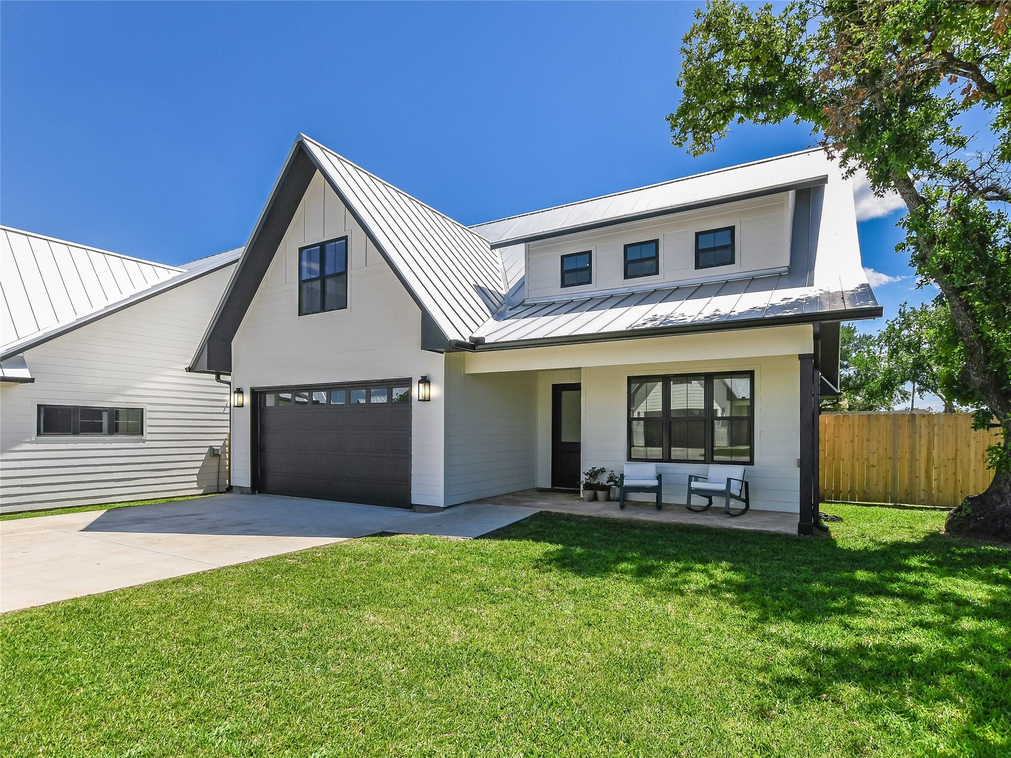 2403 Cherry Ln, Kingsland, TX 78639