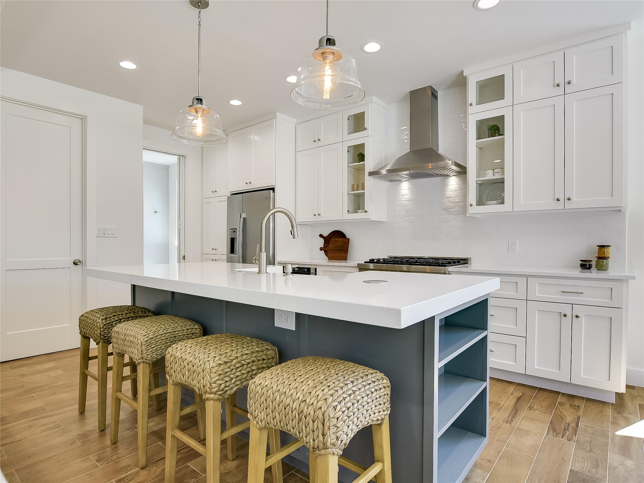 2403 Cherry Ln, Kingsland, TX 78639