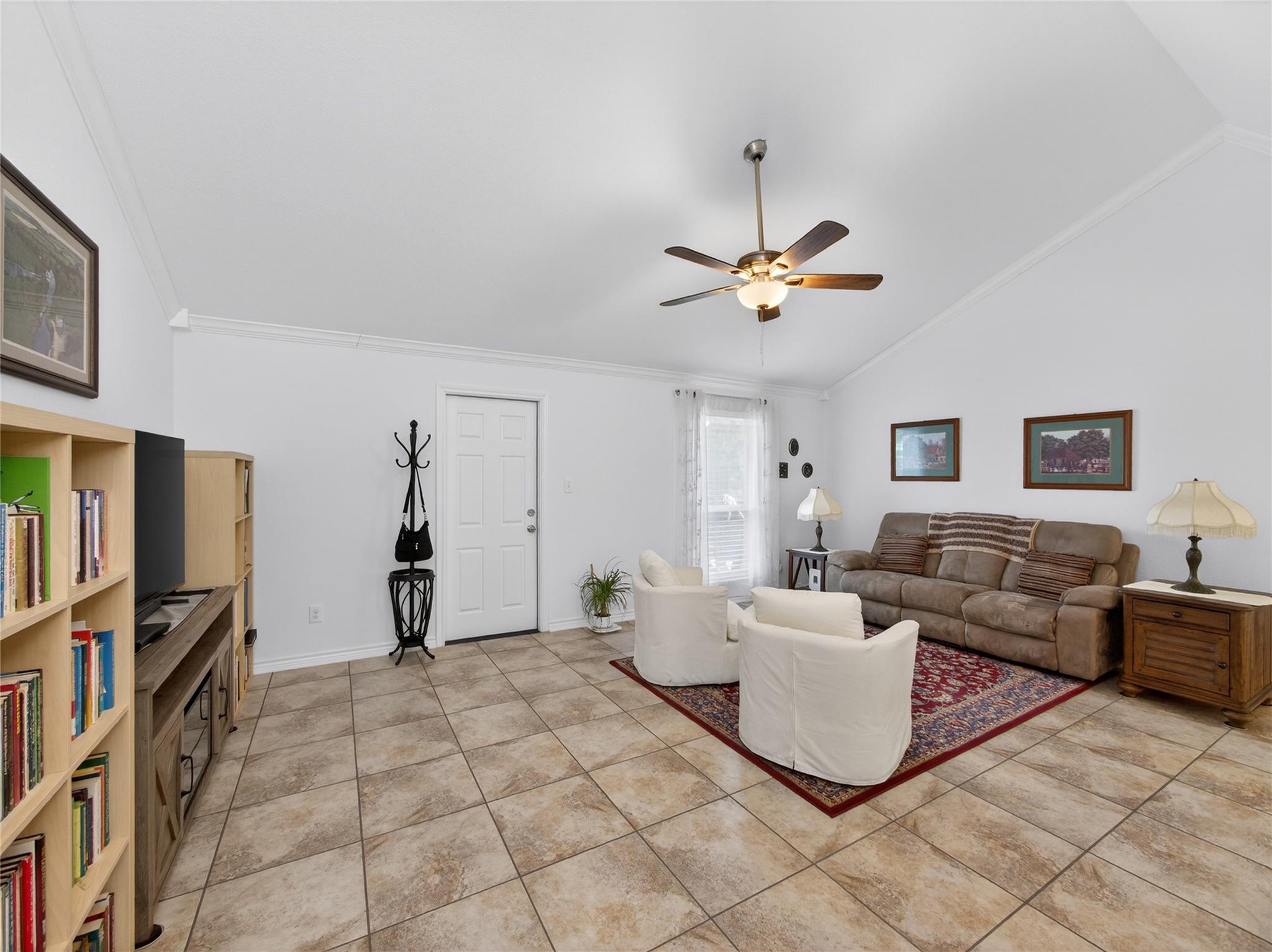 20508 Buckskin Rdg, Lago Vista, TX 78645