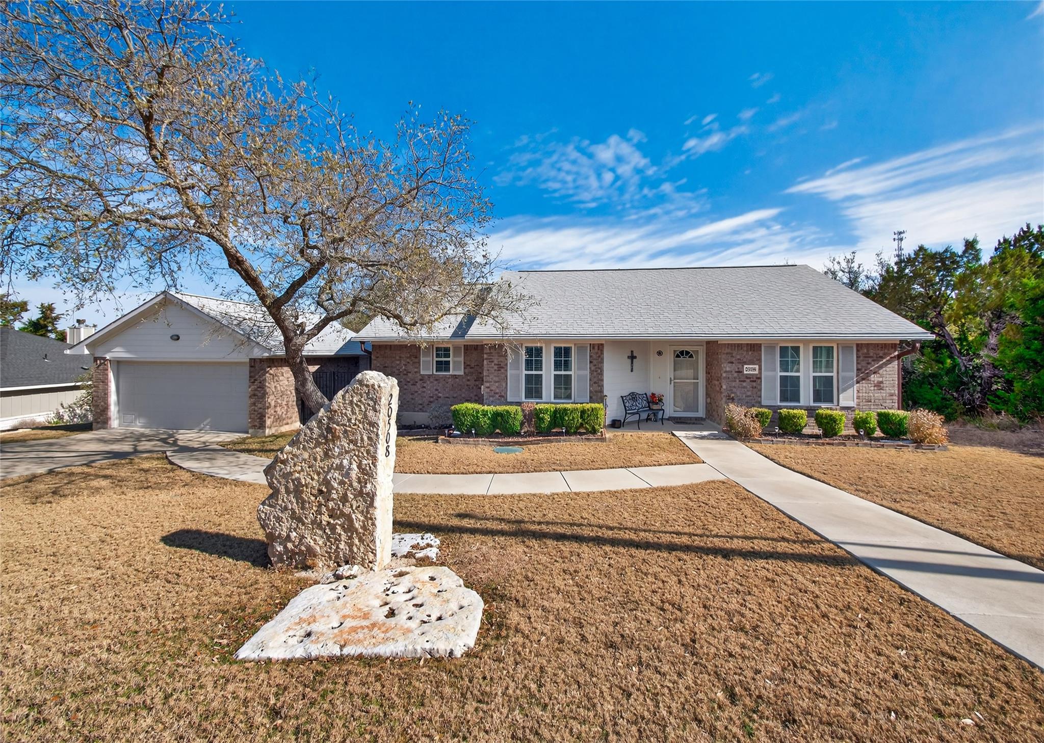 20508 Buckskin Rdg, Lago Vista, TX 78645