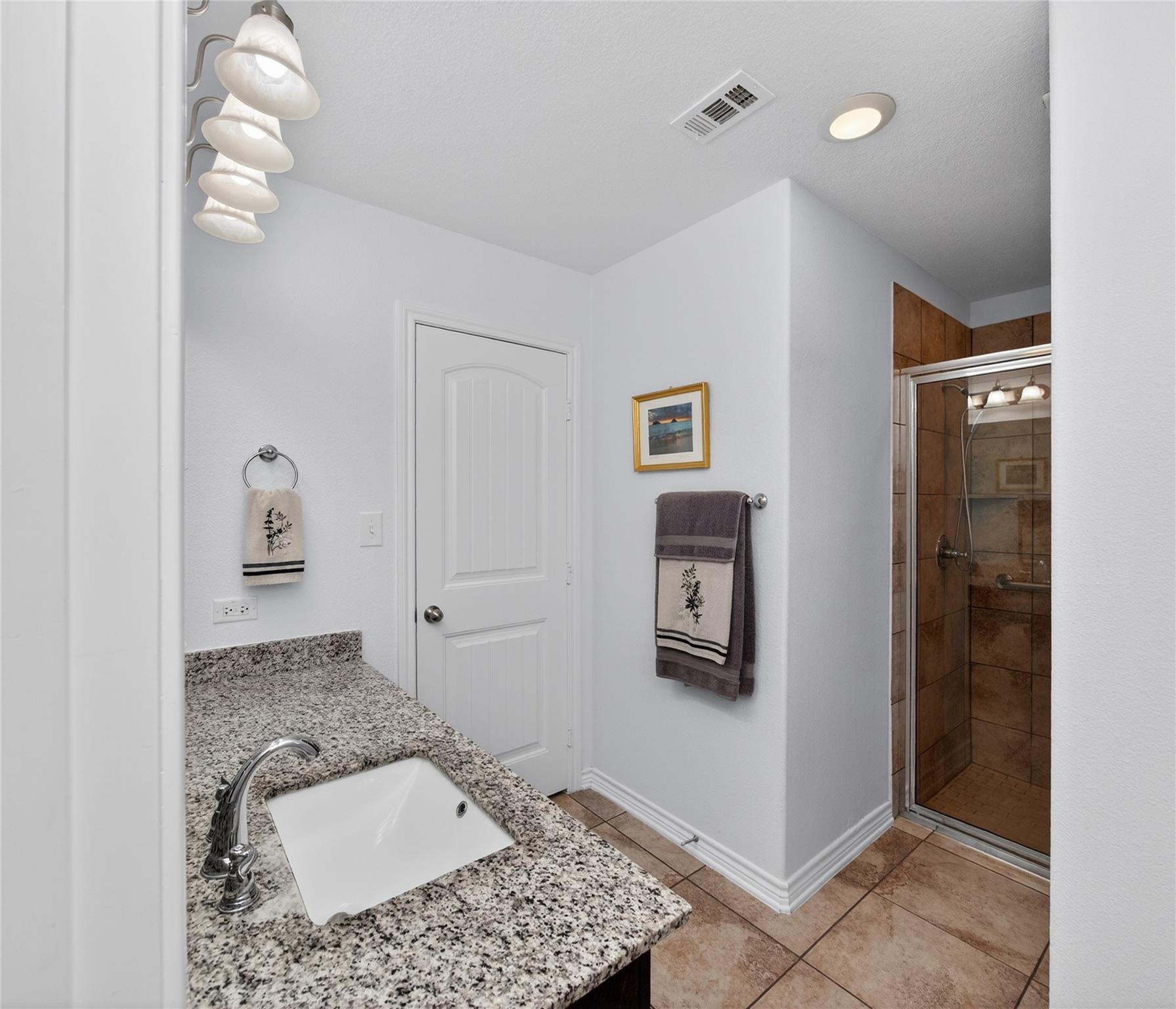 20508 Buckskin Rdg, Lago Vista, TX 78645