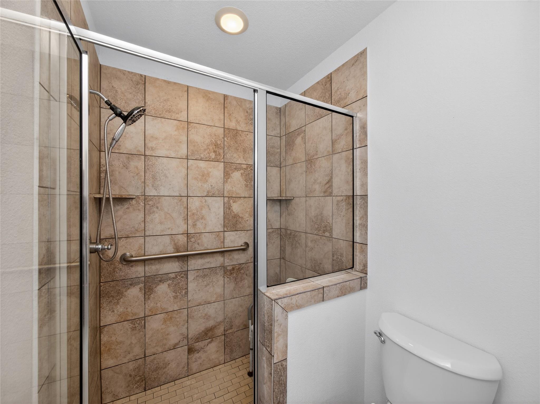 20508 Buckskin Rdg, Lago Vista, TX 78645