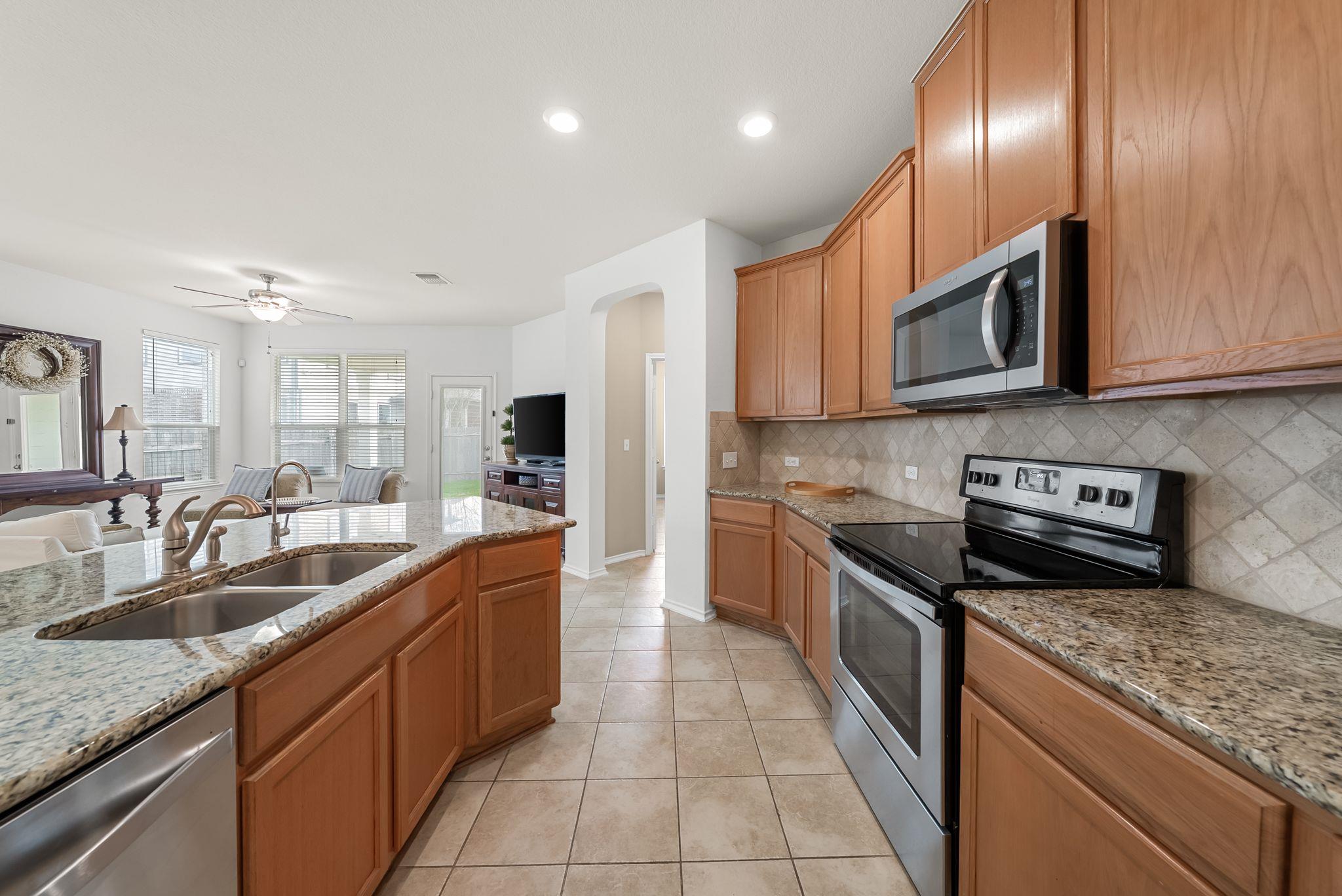 1521 Gautami Dr, Austin, TX 78753